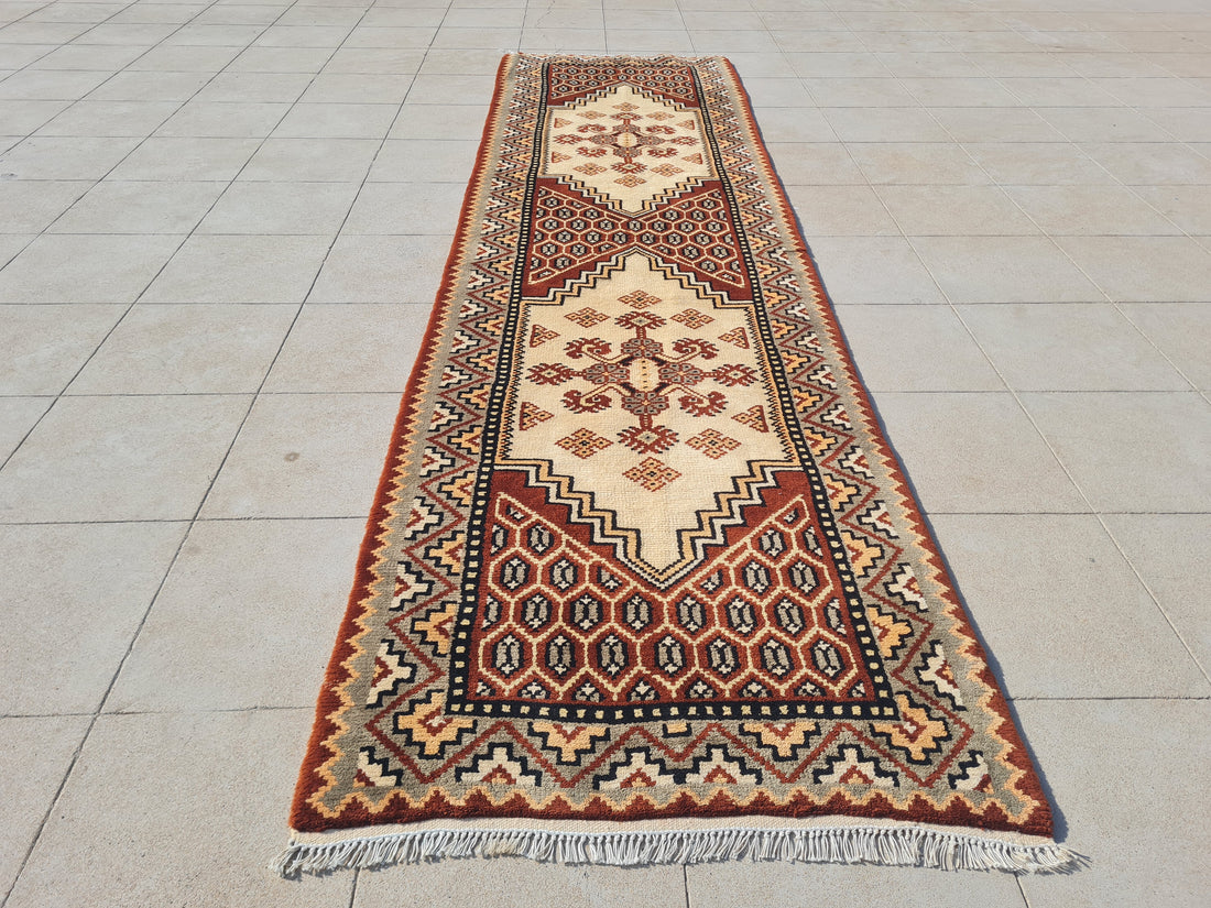 9.2' x 2.6' Ft. Authentic Vintage Moroccan Hand Knotted Fine Wool Runner / Rug BR1739