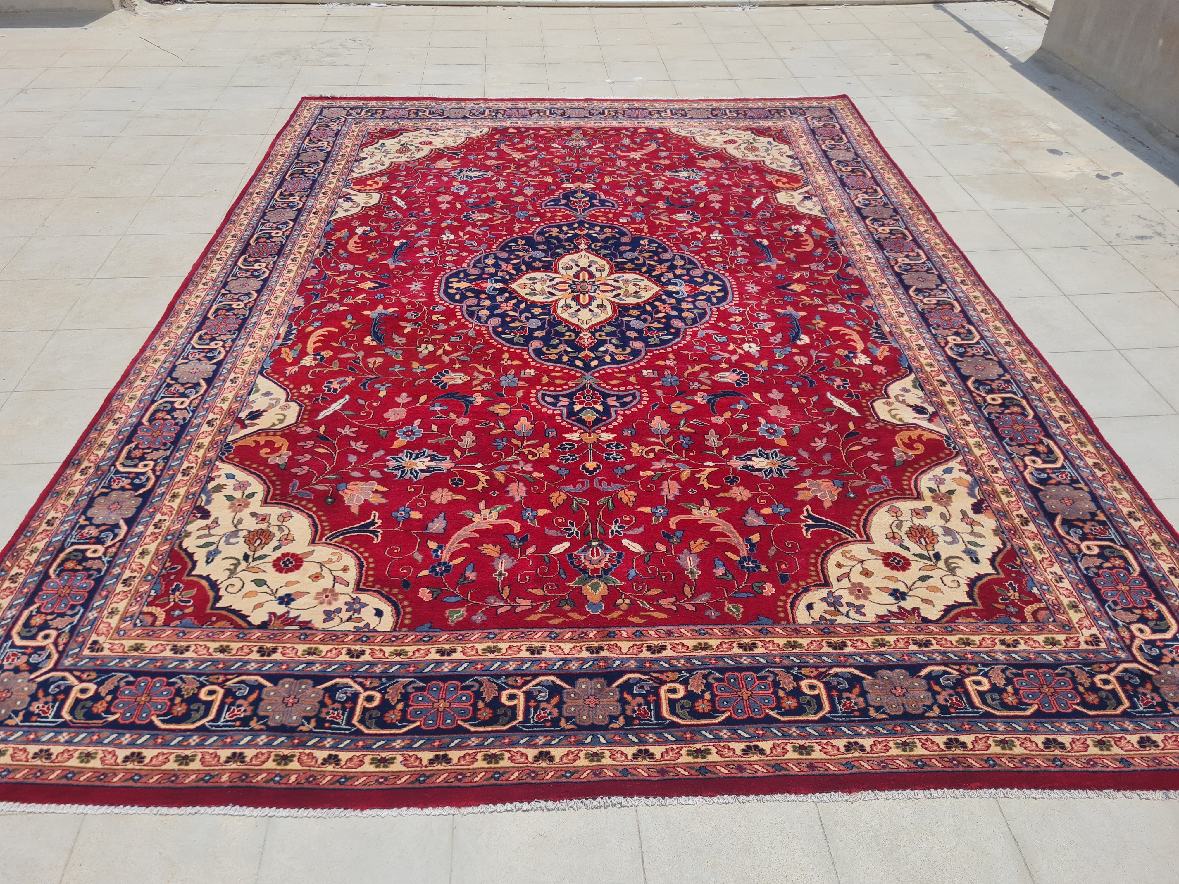 11’x 8’ Ft. Ft. Authentic Vintage Indian Qashan Circa Hand Knotted Rug – BR2361