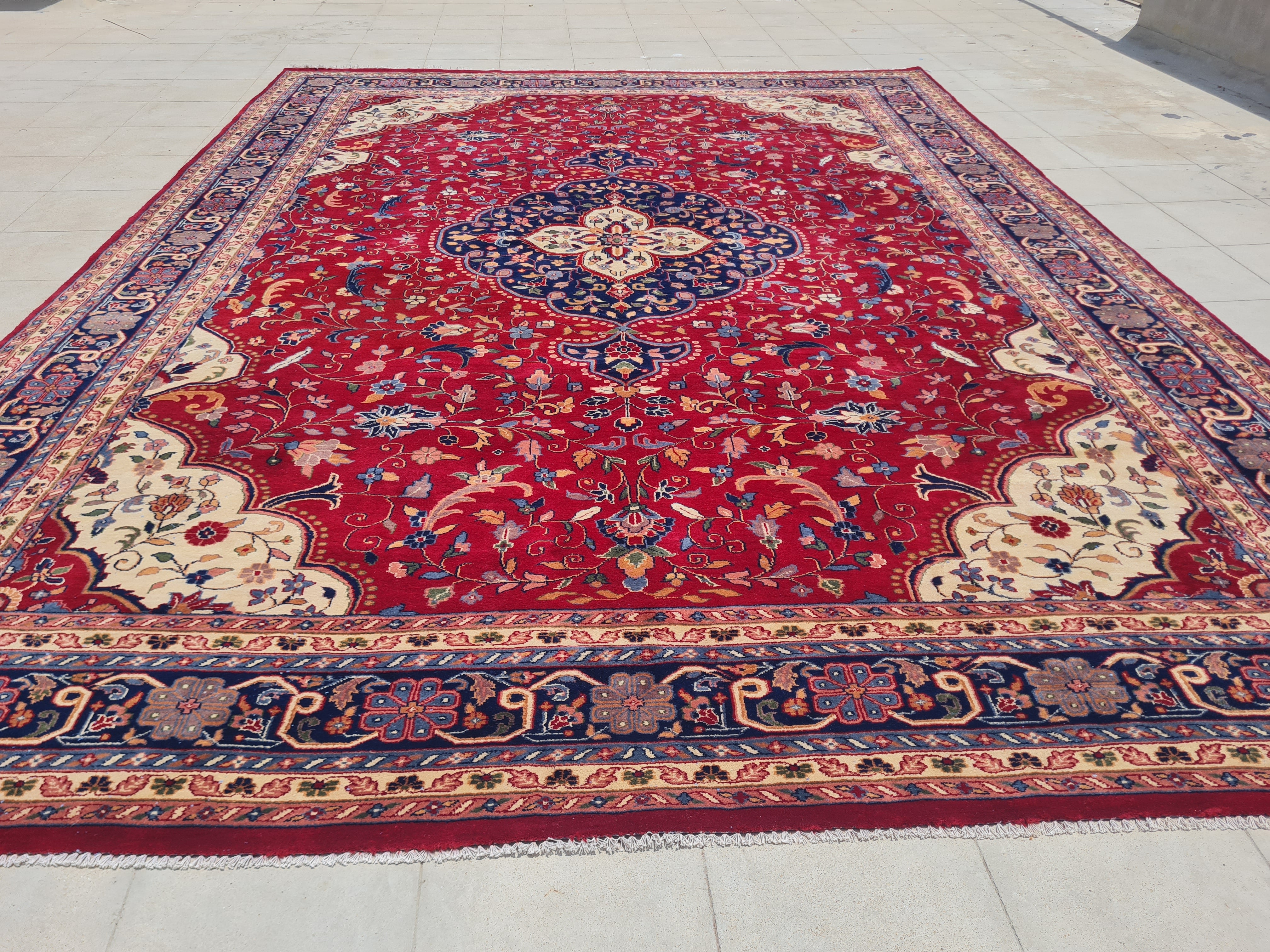 11’x 8’ Ft. Ft. Authentic Vintage Indian Qashan Circa Hand Knotted Rug – BR2361