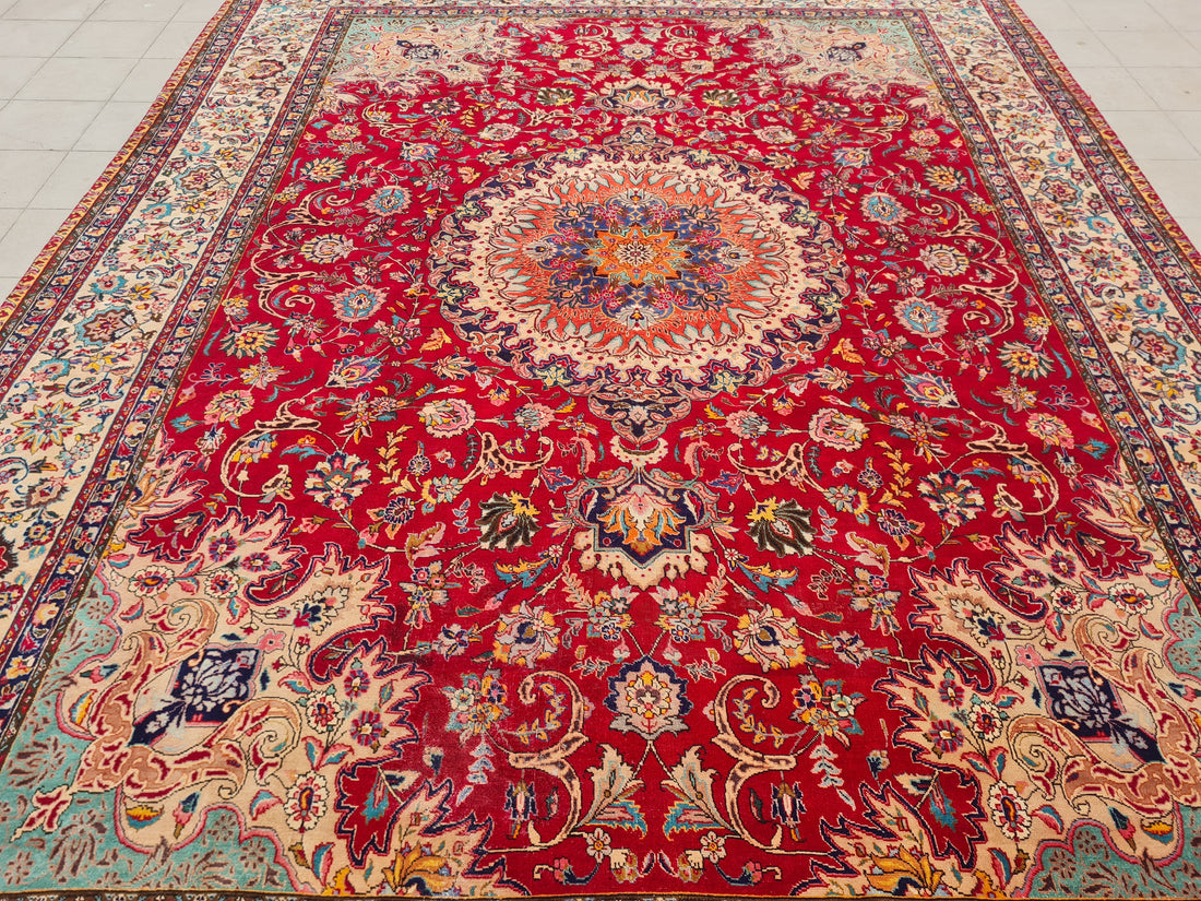 13' x 10' Authentic Vintage Persian Najafabad Isfahan Hand Knotted Fine Wool Area Rug BR2669