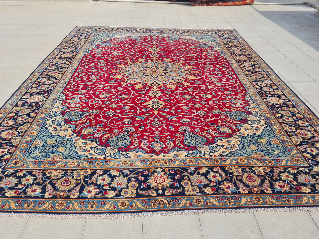 12' x 9' Authentic Vintage Persian Najafabad Isfahan Hand Knotted Fine Wool Area Rug BR2686
