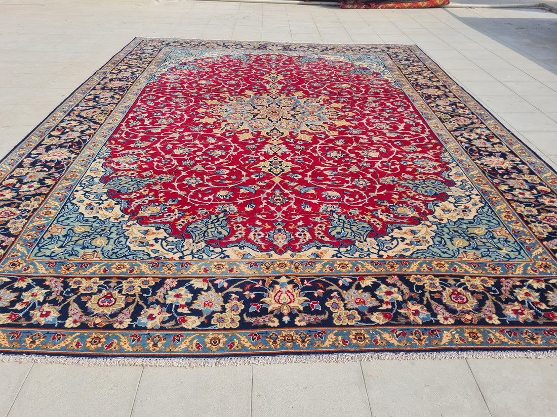 12' x 9' Authentic Vintage Persian Najafabad Isfahan Hand Knotted Fine Wool Area Rug BR2686
