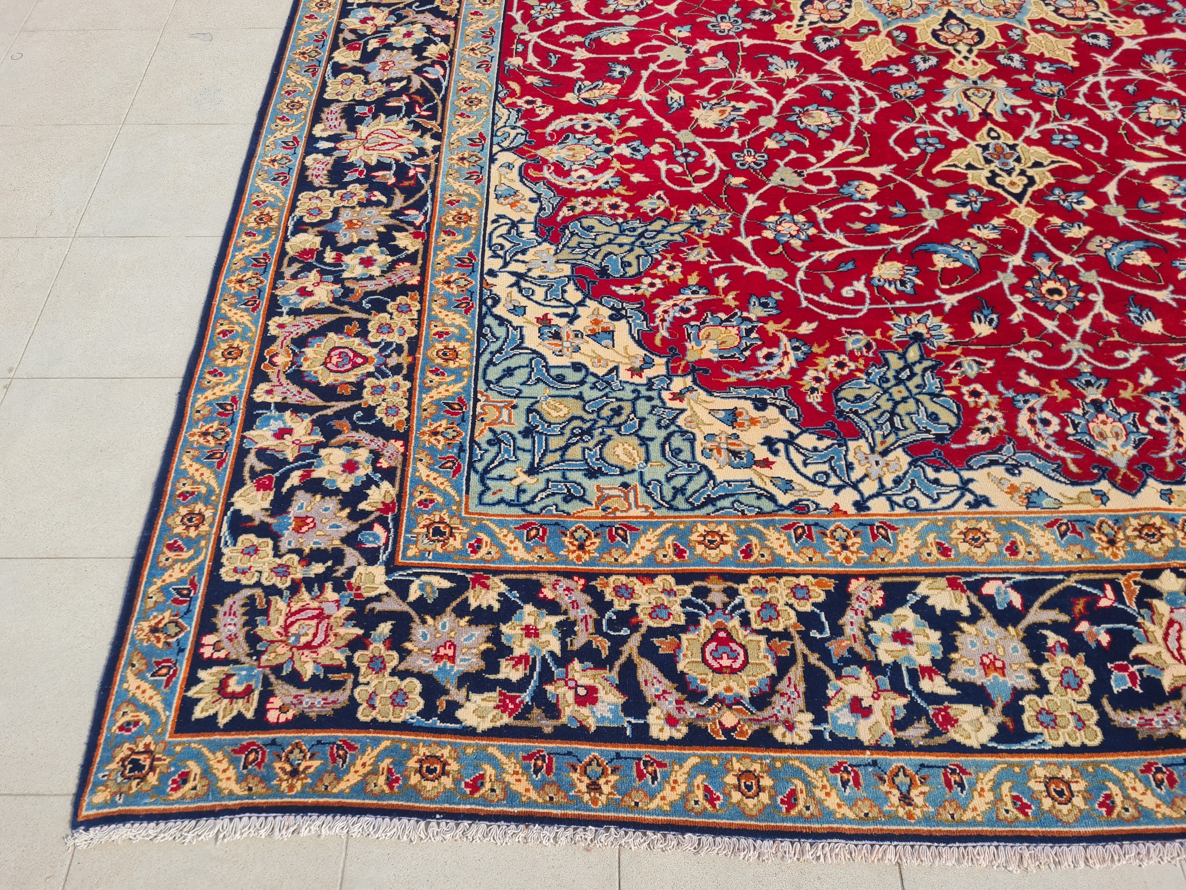 12' x 9' Authentic Vintage Persian Najafabad Isfahan Hand Knotted Fine Wool Area Rug BR2686