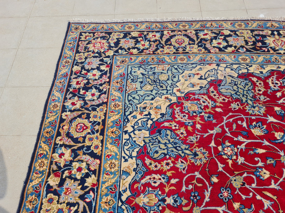 12' x 9' Authentic Vintage Persian Najafabad Isfahan Hand Knotted Fine Wool Area Rug BR2686