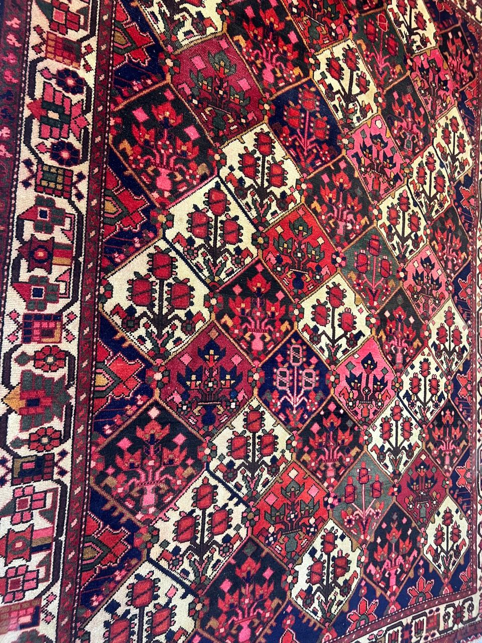 9' x 6' Ft. Authentic Vintage 70 Year Old Persian Bakhtier Fine Wool Area Rug - BR1210