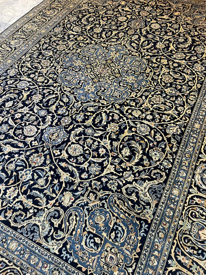 14' x 9.5' Ft. Authentic w/ Signature Vintage Persian Kashan Fine Wool Area Rug - BR1223