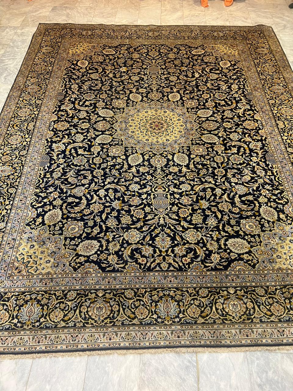 13' x 10' Ft. Authentic w/ Signature Vintage Persian Kashan Fine Wool Area Rug - BR1224