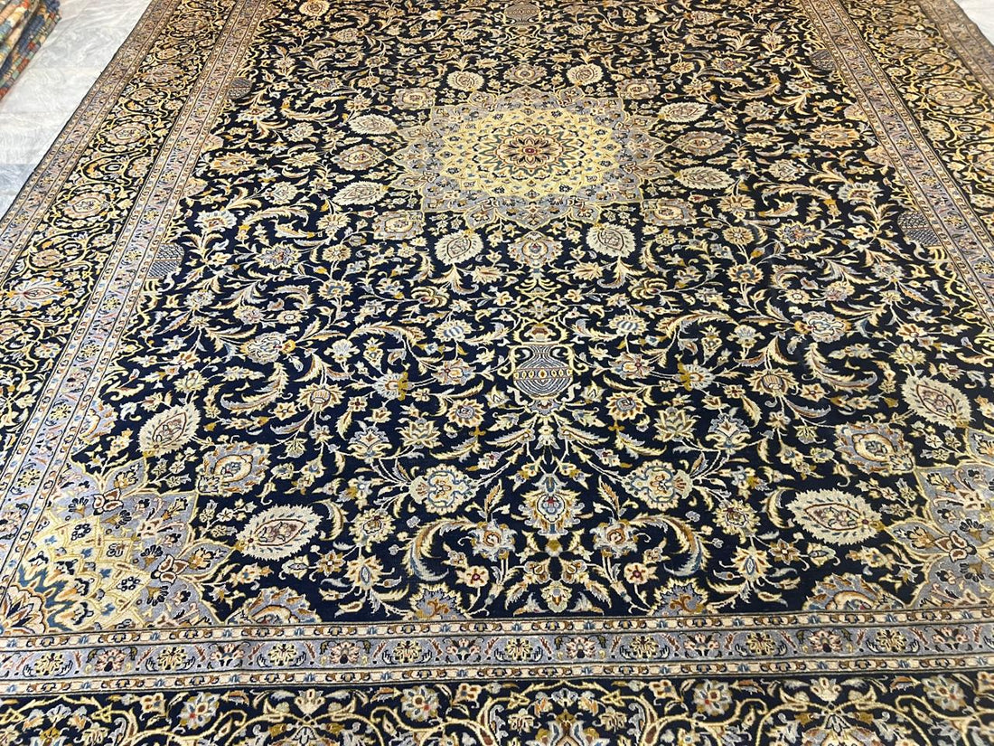 13' x 10' Ft. Authentic w/ Signature Vintage Persian Kashan Fine Wool Area Rug - BR1224