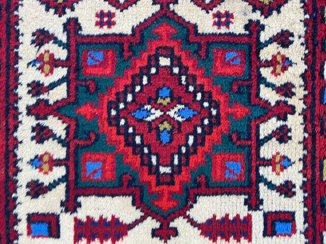 2.9' x 2.0' Authentic Chinese/Nepal Hand Knotted Gabbah Small Area Rug BR1010