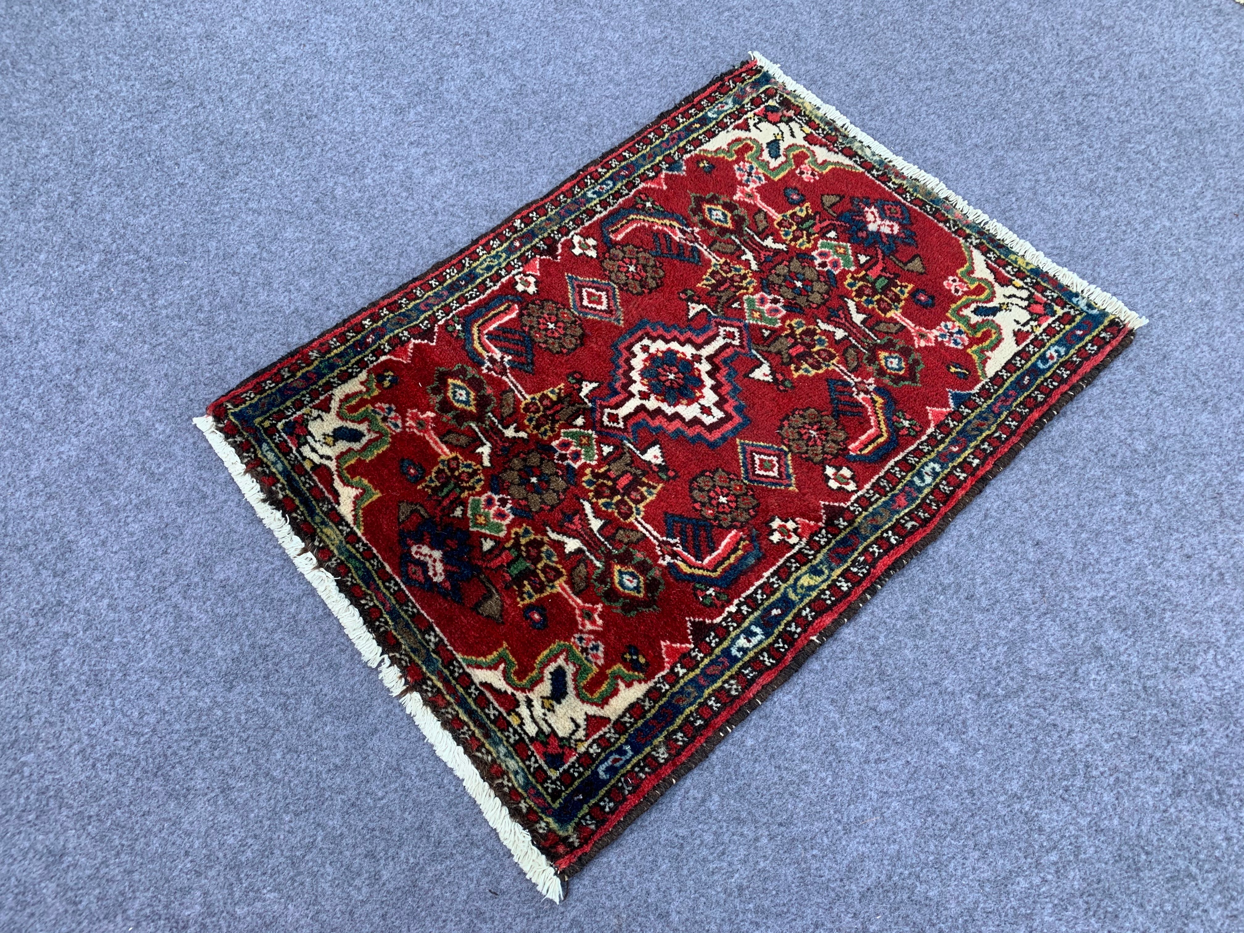 2.7' x 2.0' Ft. Authentic Persian Hamadan Hand Knotted Finest Wool Small Area Rug BR1024
