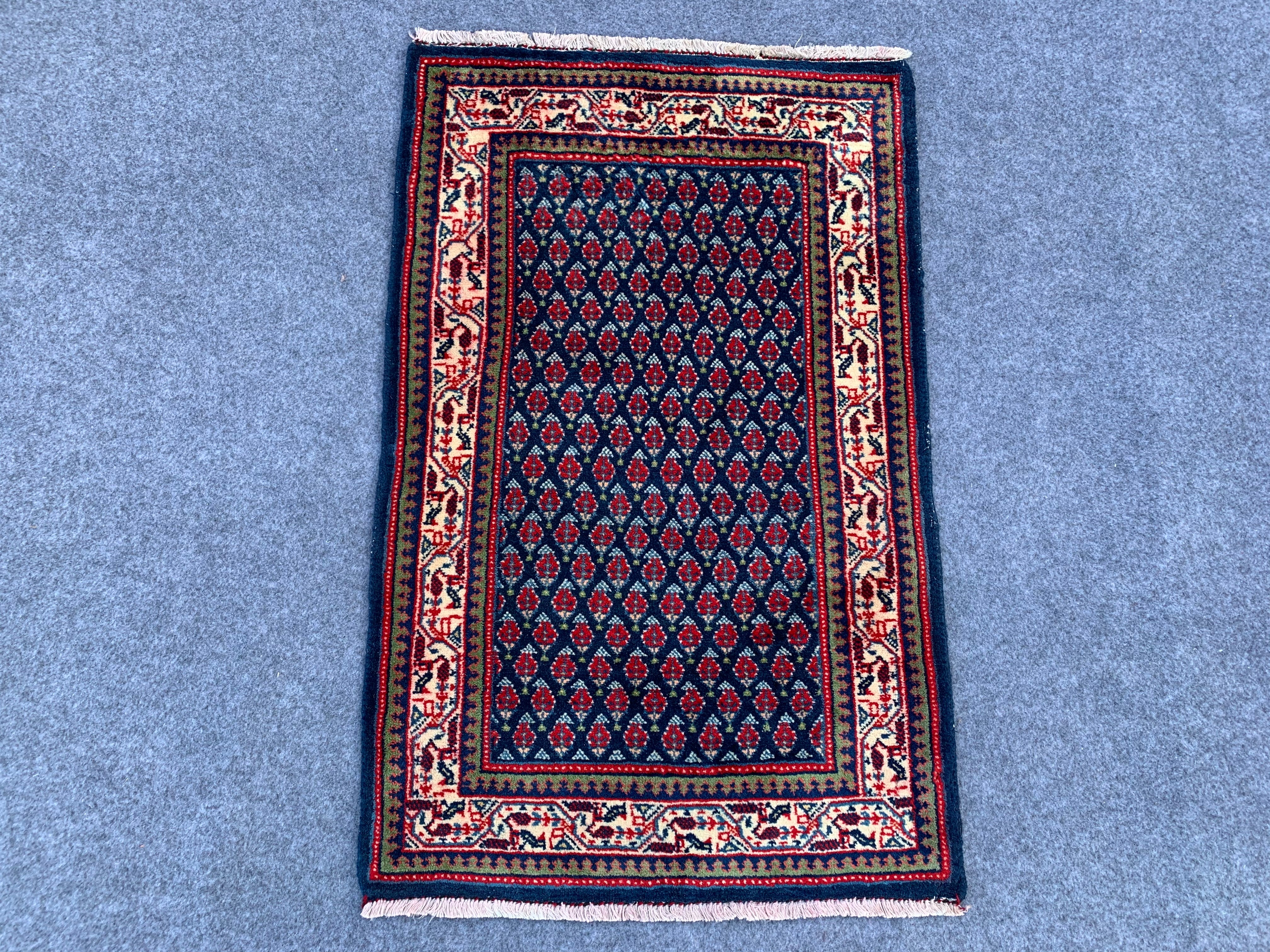 3.0' x 1.1' Ft. Authentic Persian Badam Gulf Hand Knotted Finest Wool Small Area Rug BR1039