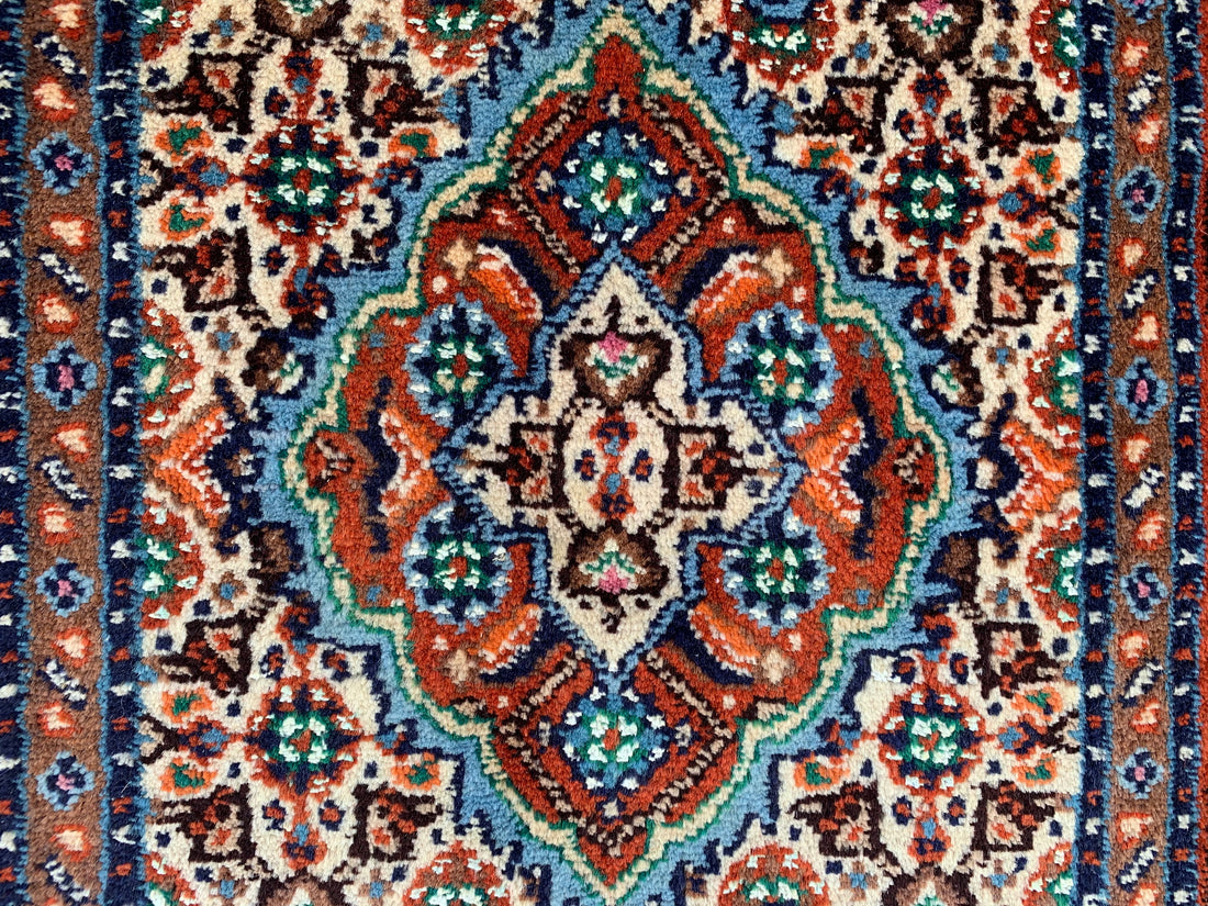 3.3' x 1.8' Ft. Authentic Persian Yamood Hand Knotted Finest Wool Small Area Rug BR1048