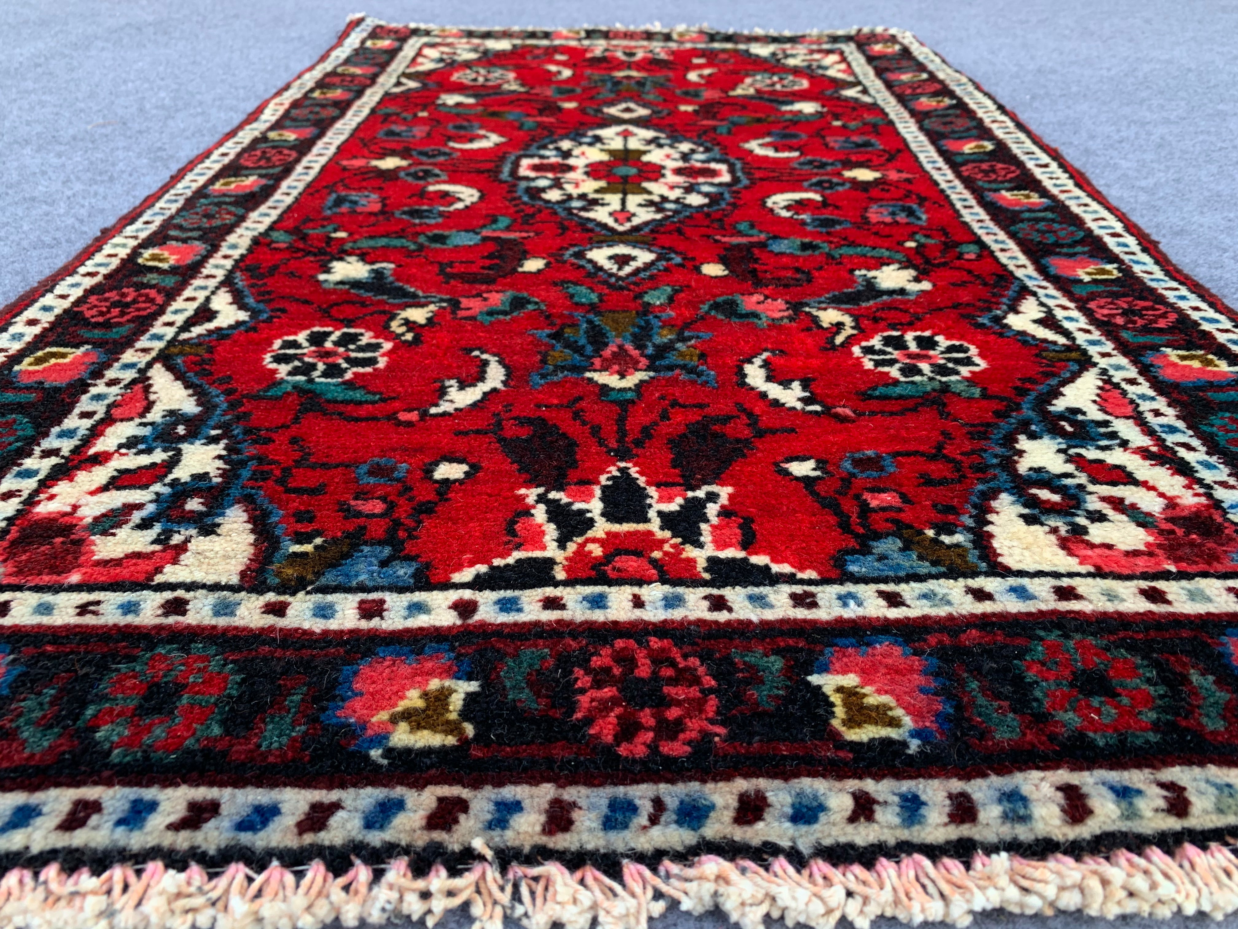 3.2' x 2.0' Ft. Authentic Persian Hamadan Hand Knotted Finest Wool Small Area Rug BR1055