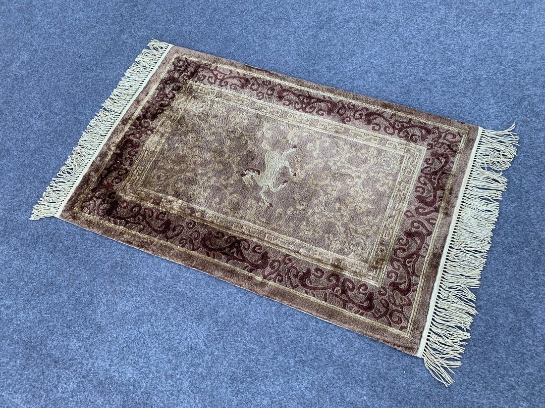 3.0' x 2.0' Ft. Authentic Vintage Chinese Hand Knotted SILK Gabbah Area Rug 3.0' x 2.0' BR1067