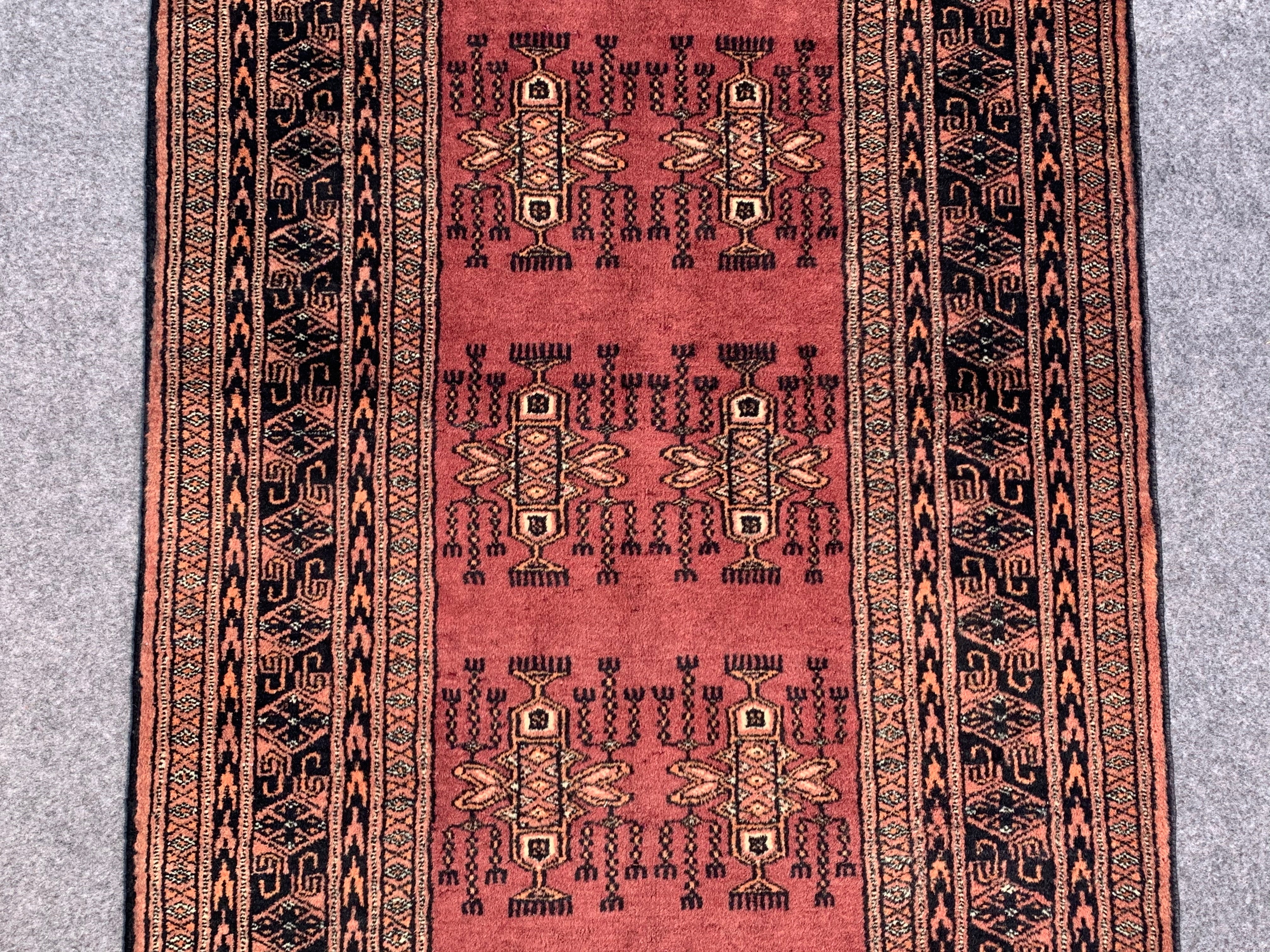 10.2' x 2.8' Ft. Vintage Pakistani Jhaldar Hand Knotted Fine Wool Runner / Rug BR1267