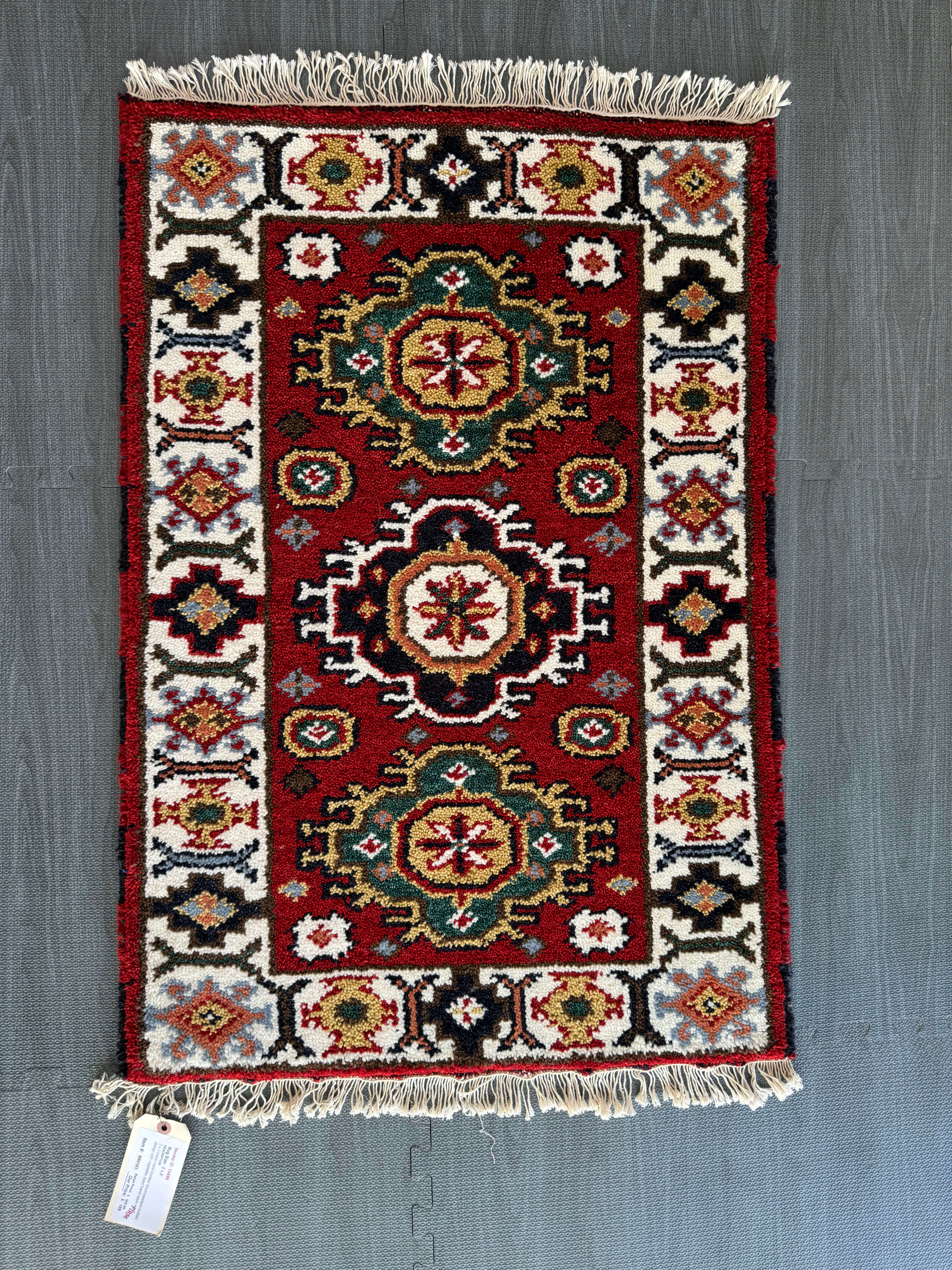 Indian Hand Knotted Southwestern Indian Design with Vegetable Dyed Hand Spun Wool
