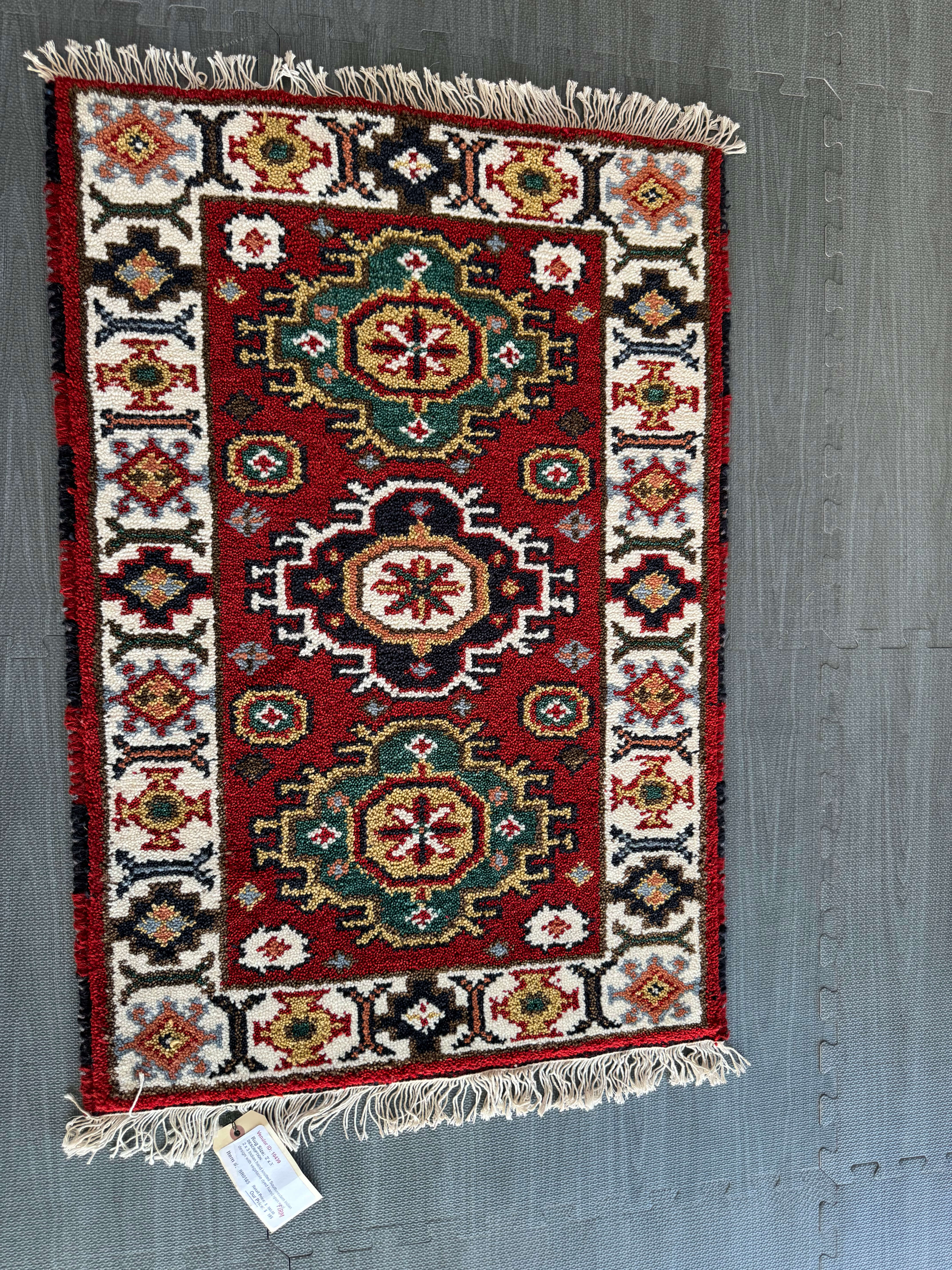 Indian Hand Knotted Southwestern Indian Design with Vegetable Dyed Hand Spun Wool