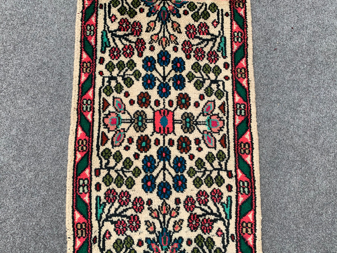 2.1' x 1.9' Ft. Authentic Persian Hamadan Hand Knotted Small Wool Area Rug BR196