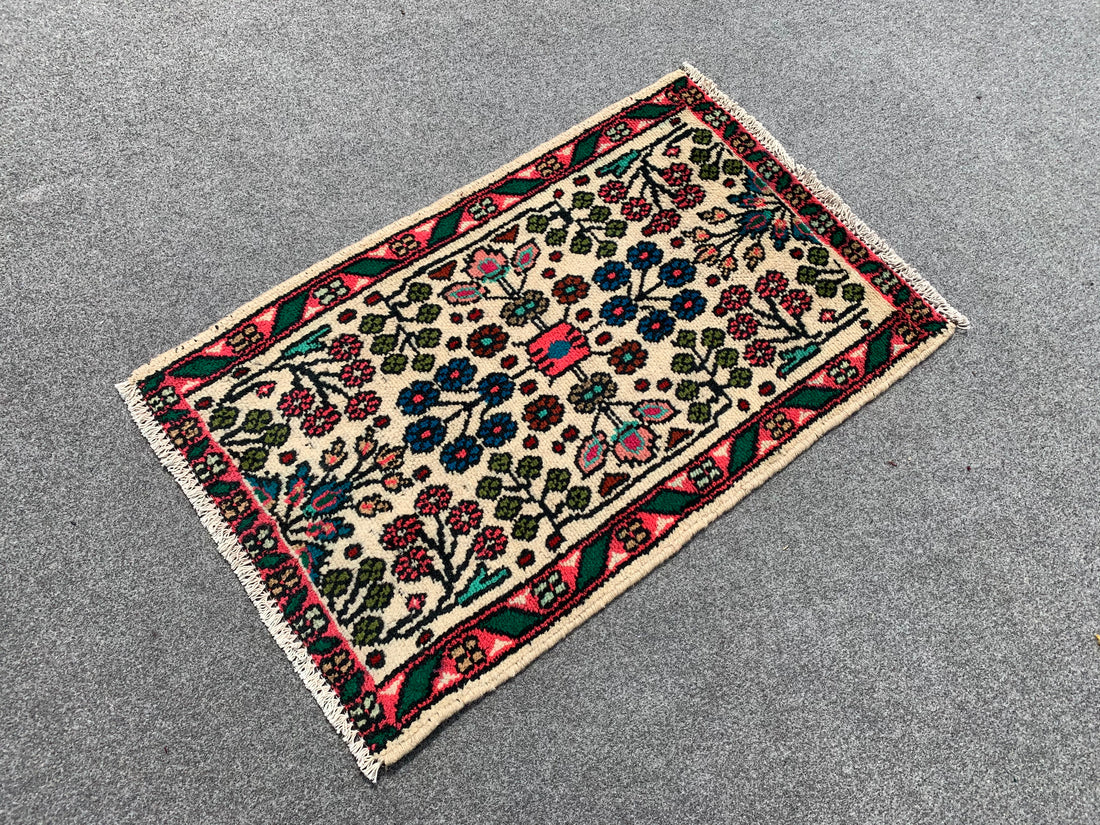 2.1' x 1.9' Ft. Authentic Persian Hamadan Hand Knotted Small Wool Area Rug BR196