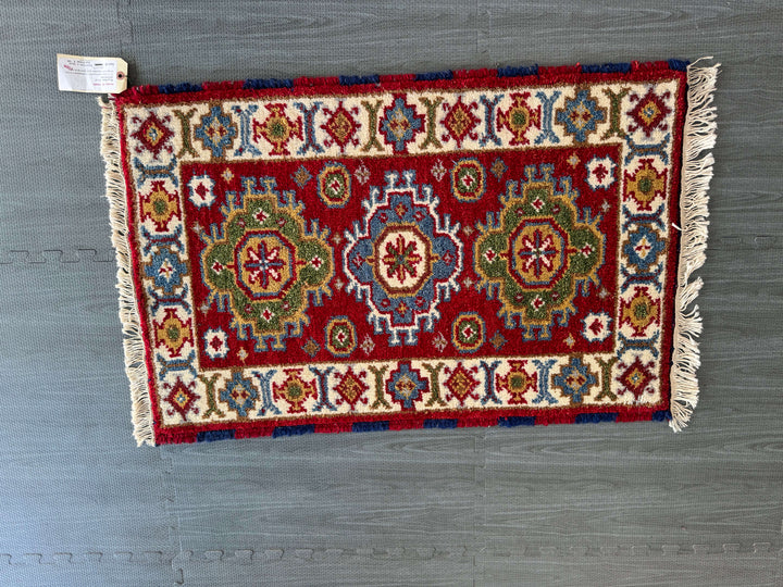 3’ x 2’ Authentic Indian Hand Knotted Southwestern Design with Veg. Dyed Wool BR209