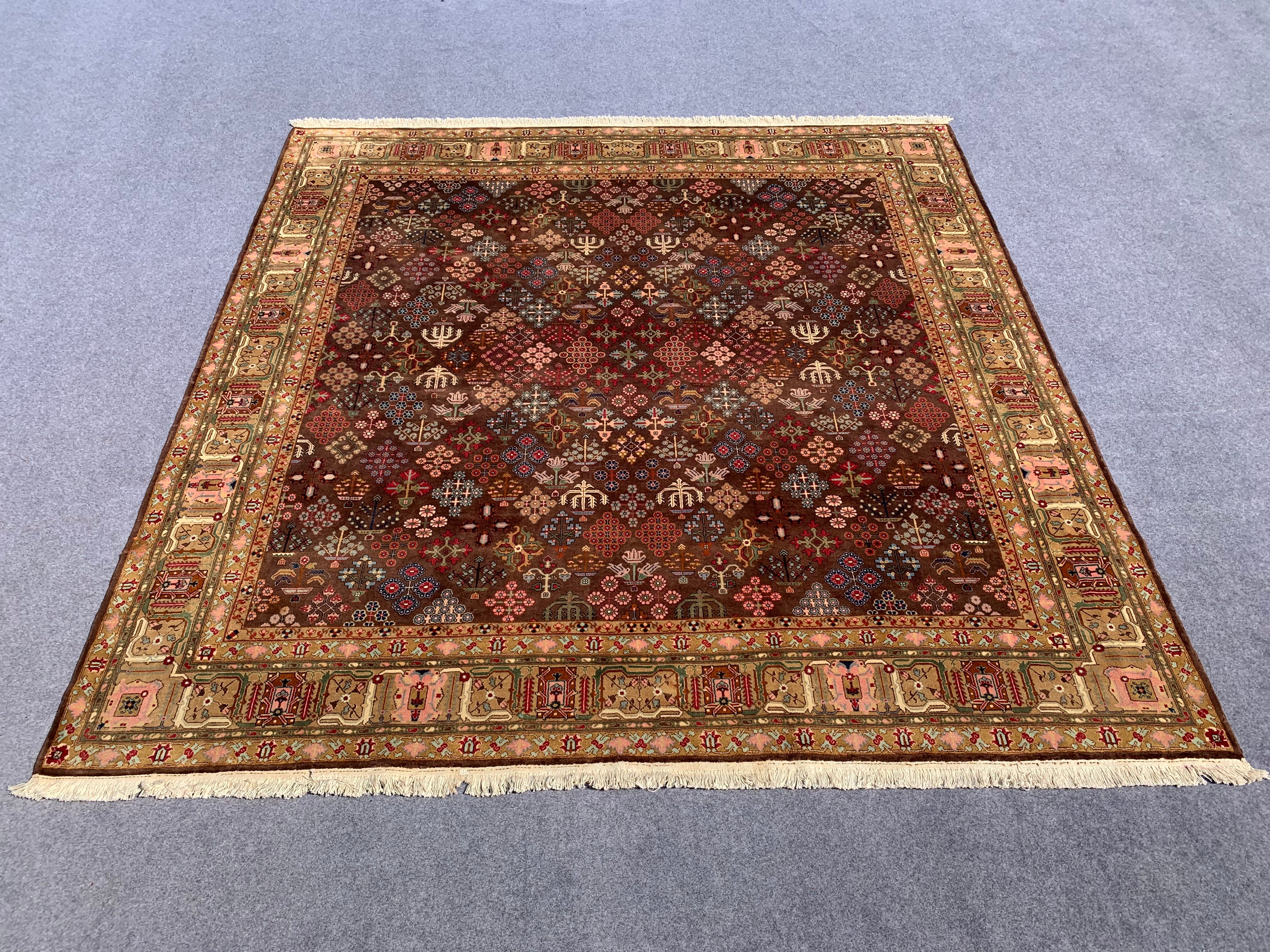 9.2' x 9.1' Ft. Spectacular Authentic Vintage Azerbaijan Hand Knotted Fine Wool Large Area Rug BR281