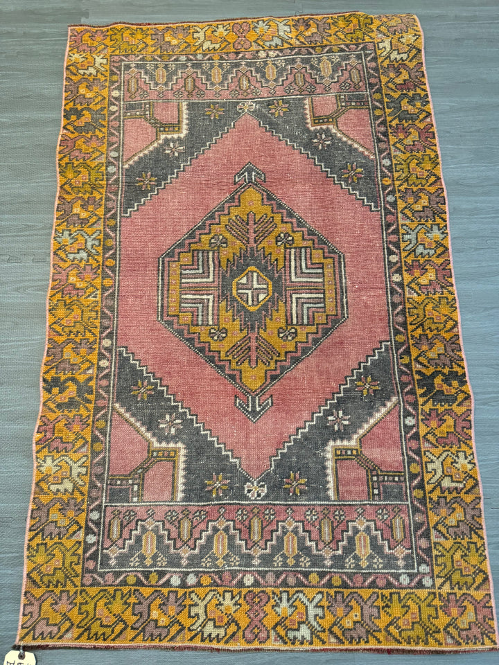 5' x 3' Authentic Vintage Turkish Geometric Anatolian Bohemian Rug BR301