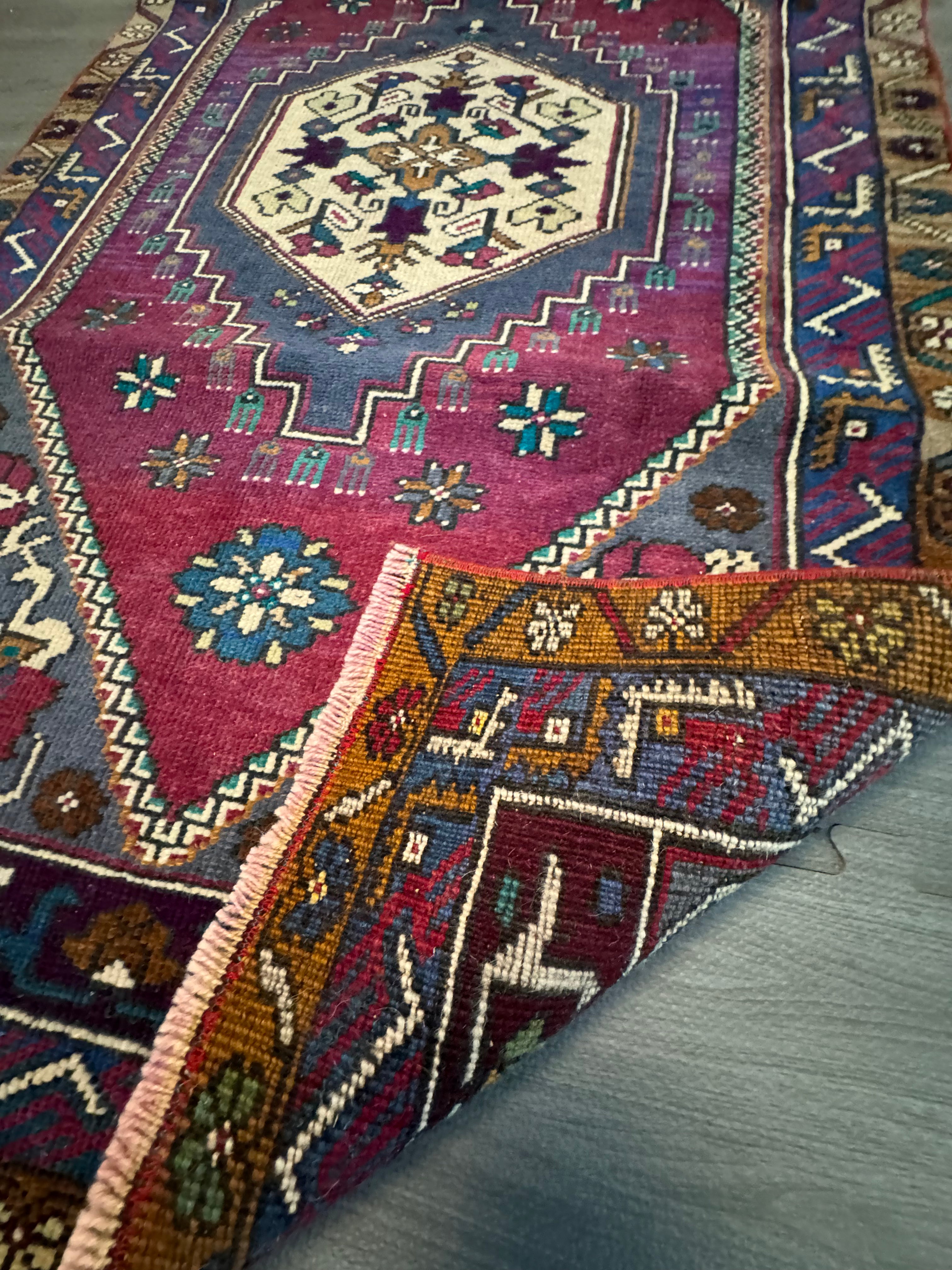 5' x 3' Authentic Turkish Vintage Anatolian Oushak Hand Knotted Wool Area Rug BR306