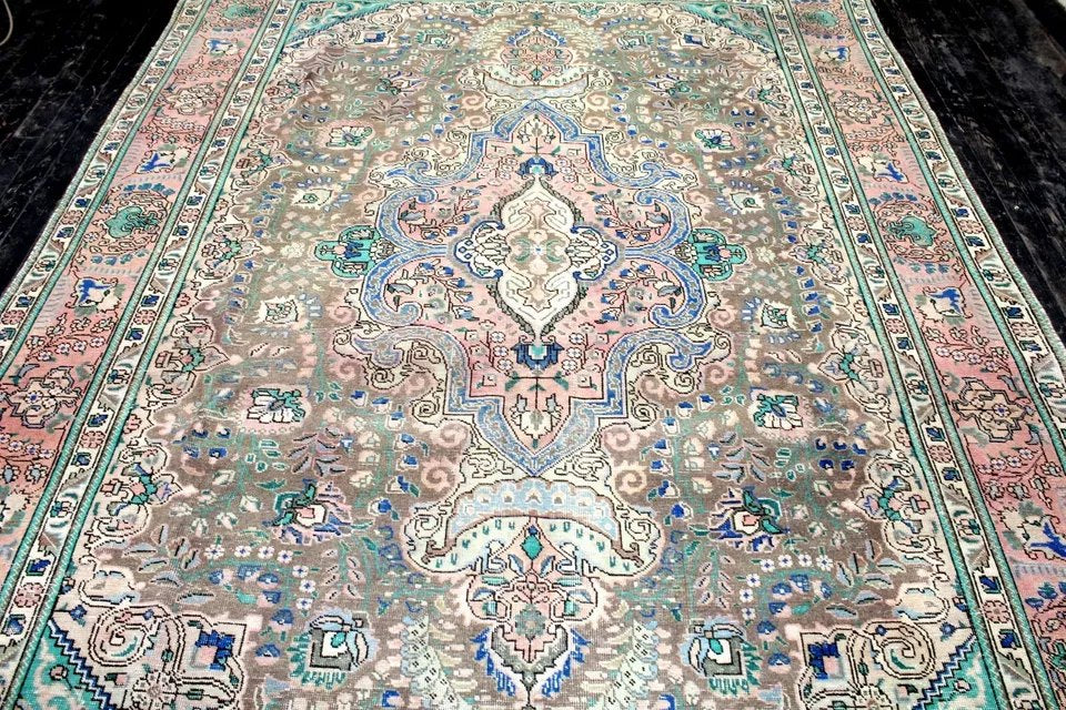 11' x 8' Gorgeous Authentic Hand Knotted Veg Dyed Wool Tabriz Area Rug - BR428