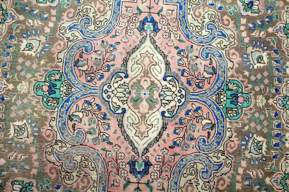 11' x 8' Gorgeous Authentic Hand Knotted Veg Dyed Wool Tabriz Area Rug - BR428