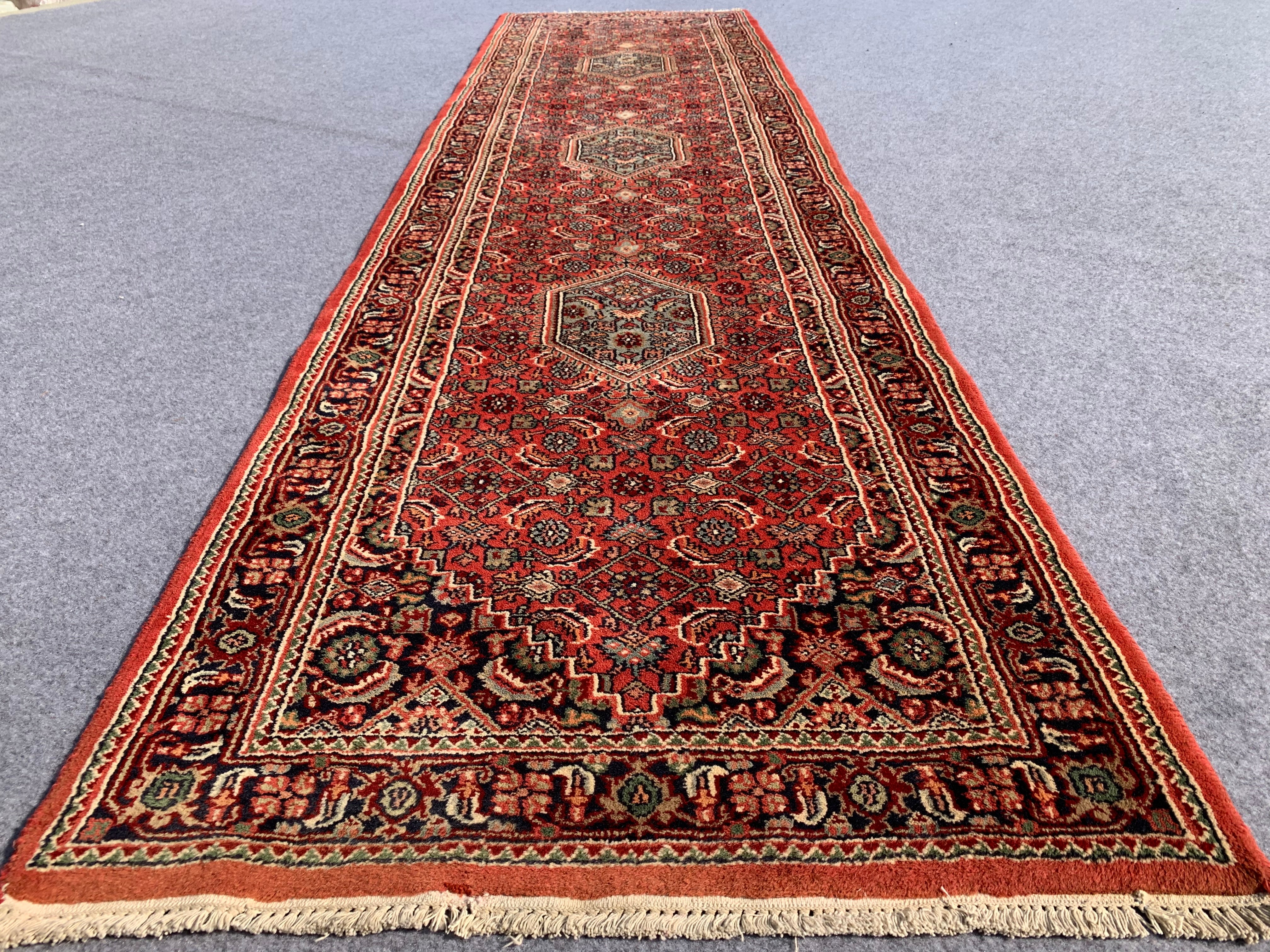 10.3' x 2.7' Authentic Vintage Bijar Hand Knotted Fine Wool Runner / Rug BR754