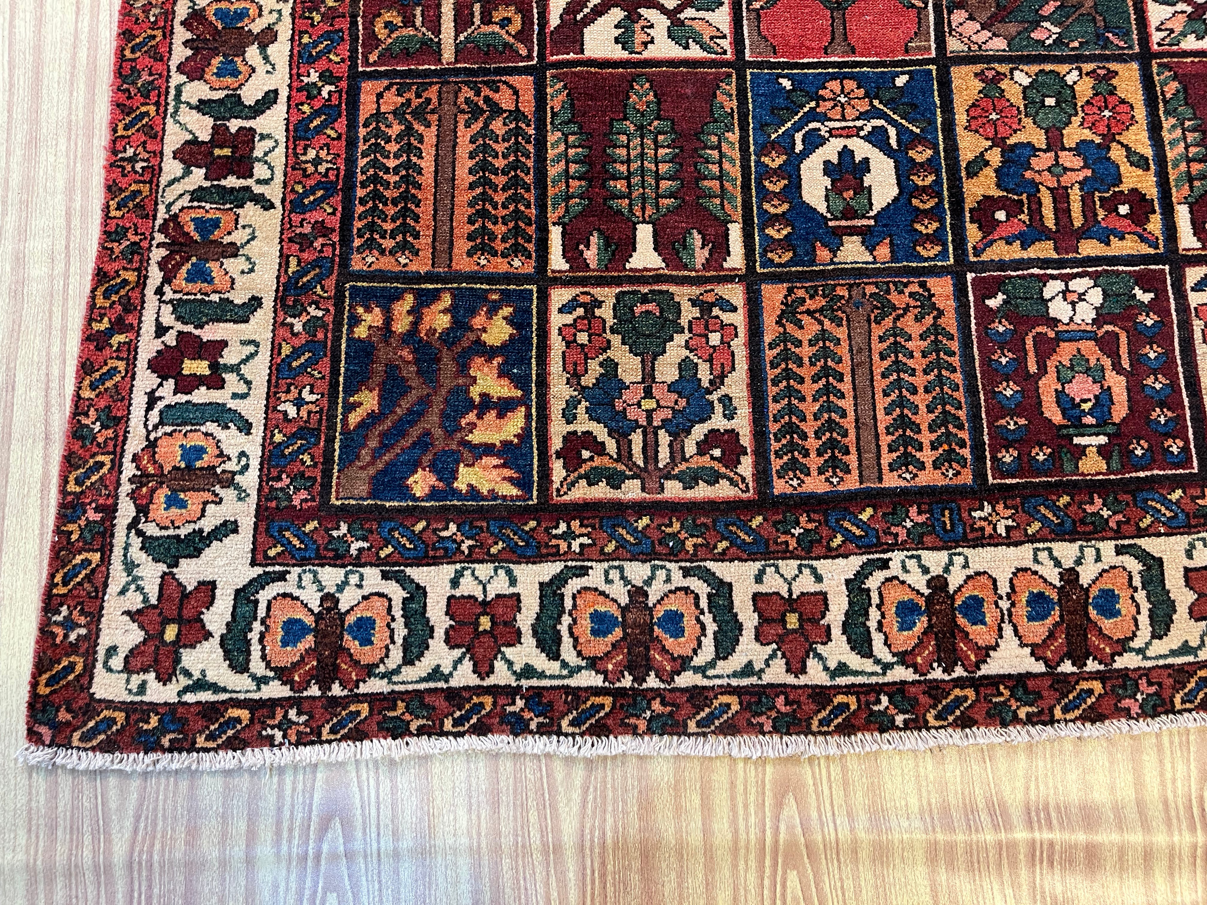 10' x 6' Ft. Authentic Vintage Persian Bakhtiari Kheshti Hand Knotted Wool Area Rug - BR3136