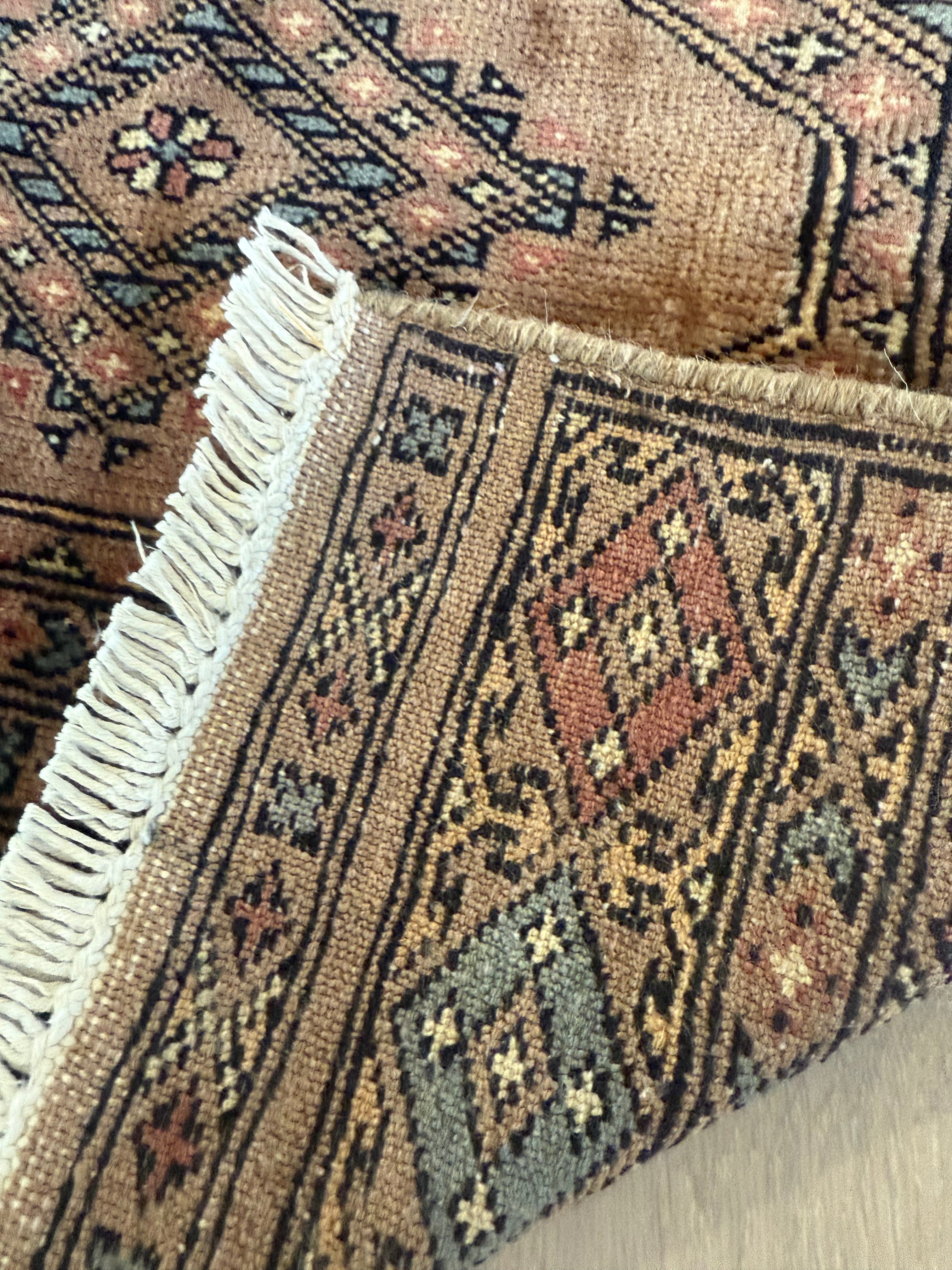 2'x3' Authentic Hand Knotted Persian Hamadan Fine Wool Area Rug - BR2703