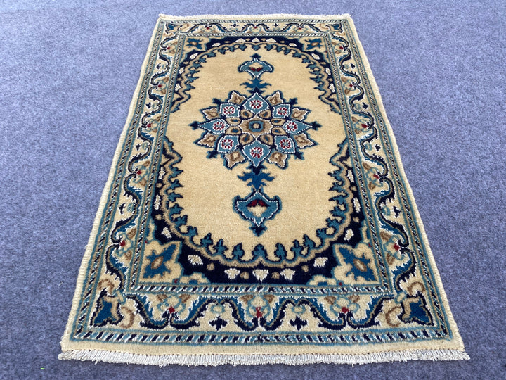 3.0' x 1.1' Authentic Persian Silk Touch Wool Hand Knotted Small Area Rug BR1001