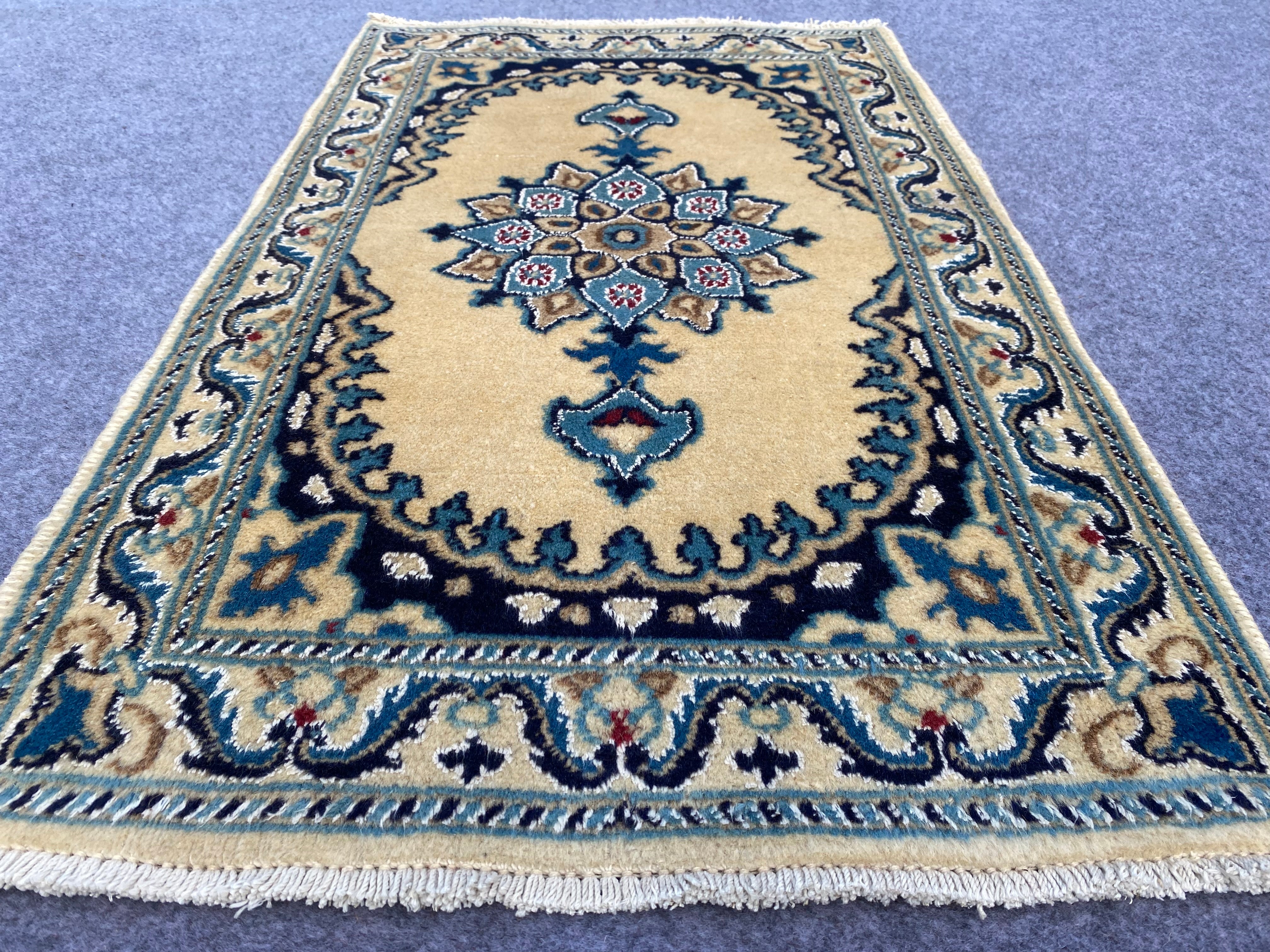 3.0' x 1.1' Authentic Persian Silk Touch Wool Hand Knotted Small Area Rug BR1001