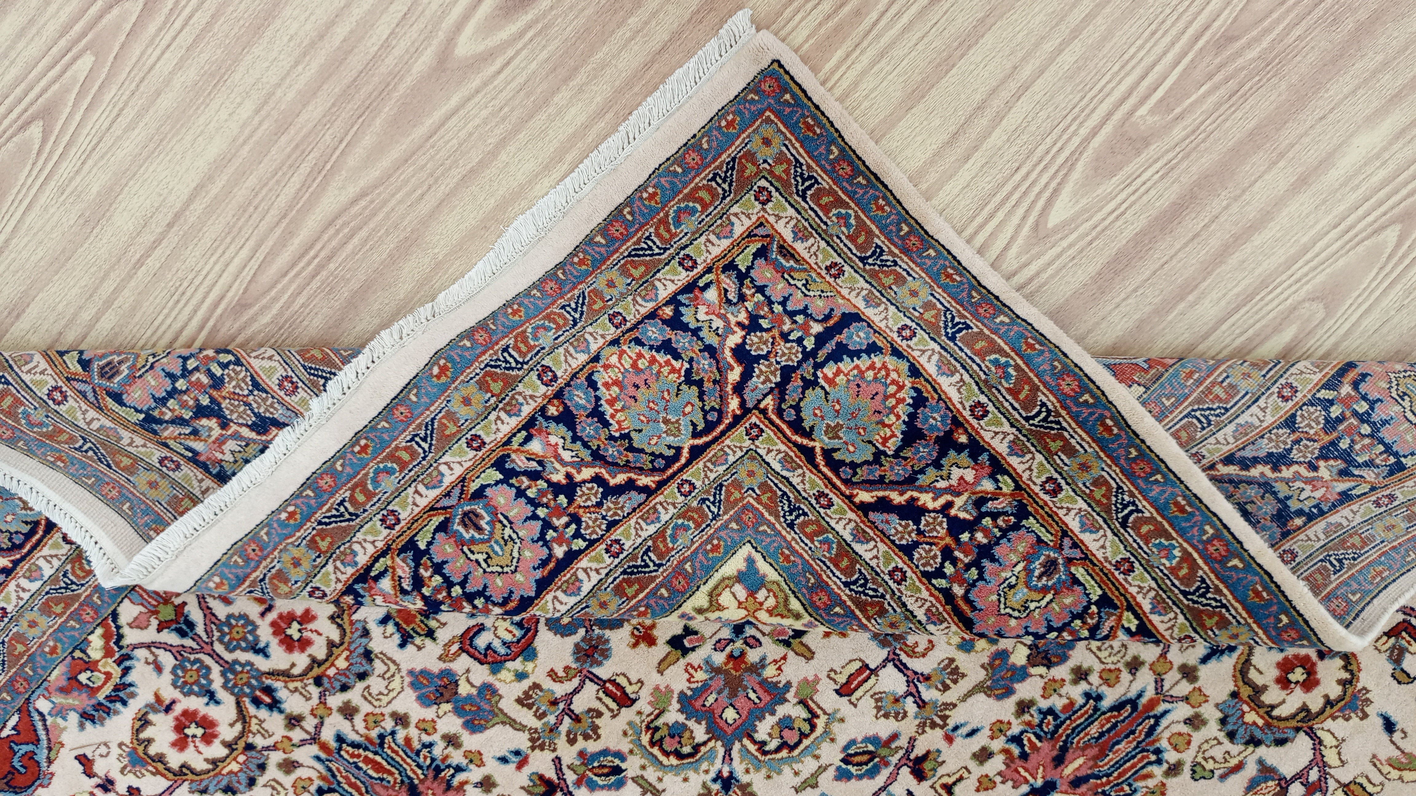 11' x 8' Stunning Authentic Vintage Persian Nain Hand Knotted Wool Area Rug - BR3140