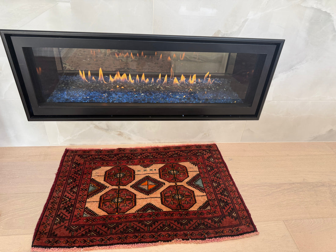 3' x 2’ Foot Authentic Vintage Persian Turkmen Sara Hand Knotted Wool Small Rug – BR2526