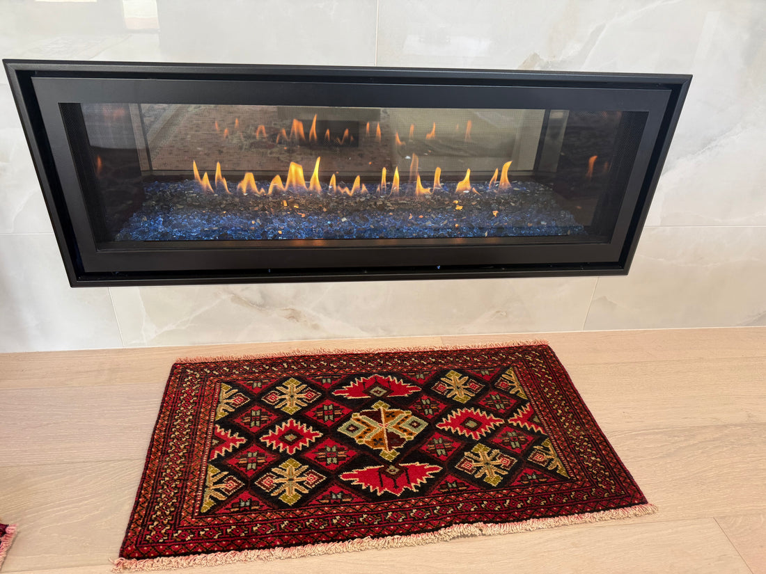 3' x 2’ Foot Authentic Vintage Persian Turkmen Sara Hand Knotted Wool Small Rug – BR2527