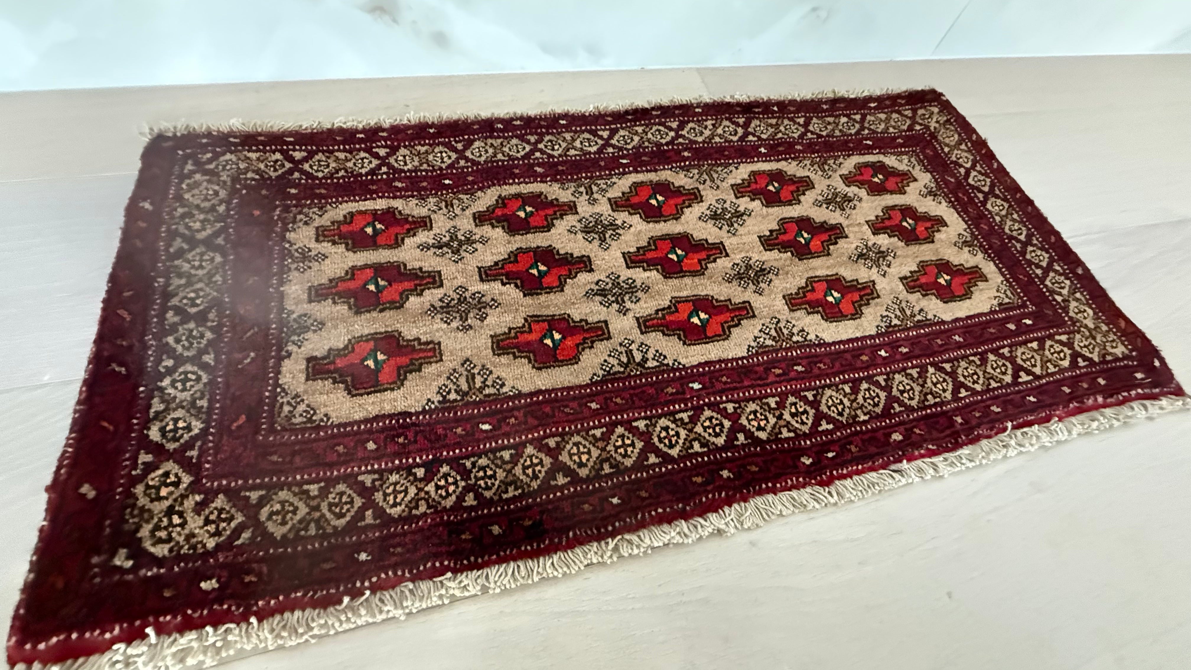 3' x 2’ Foot Authentic Vintage Persian Baluch Hand Knotted Wool Small Rug – BR2533