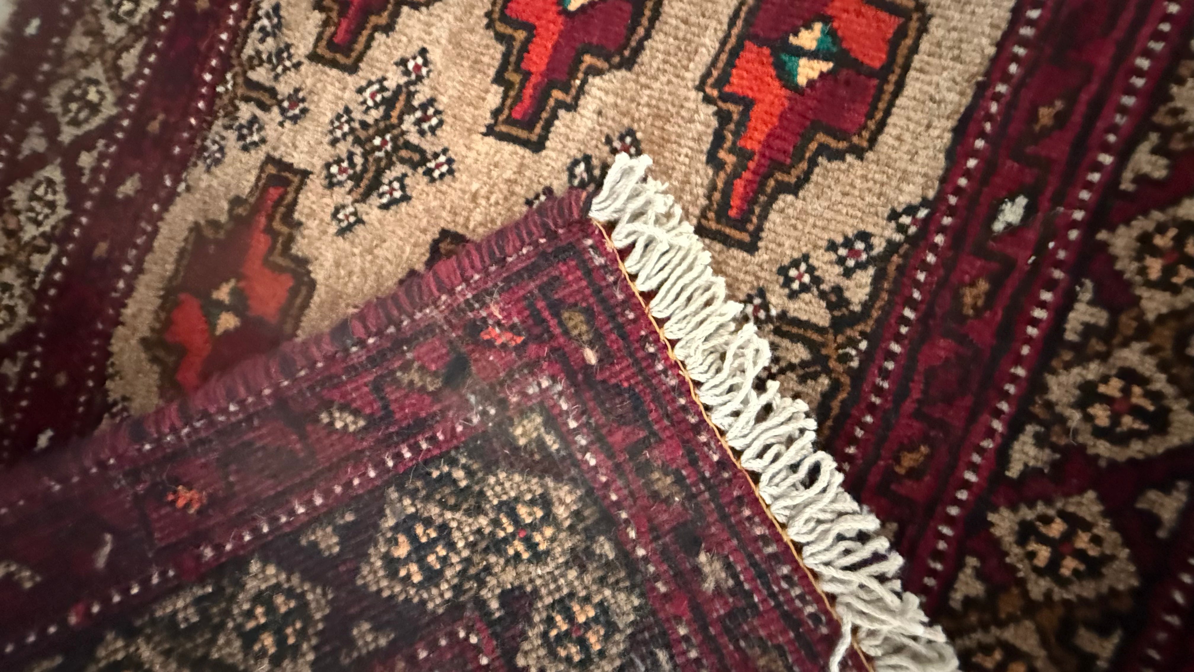 3' x 2’ Foot Authentic Vintage Persian Baluch Hand Knotted Wool Small Rug – BR2533