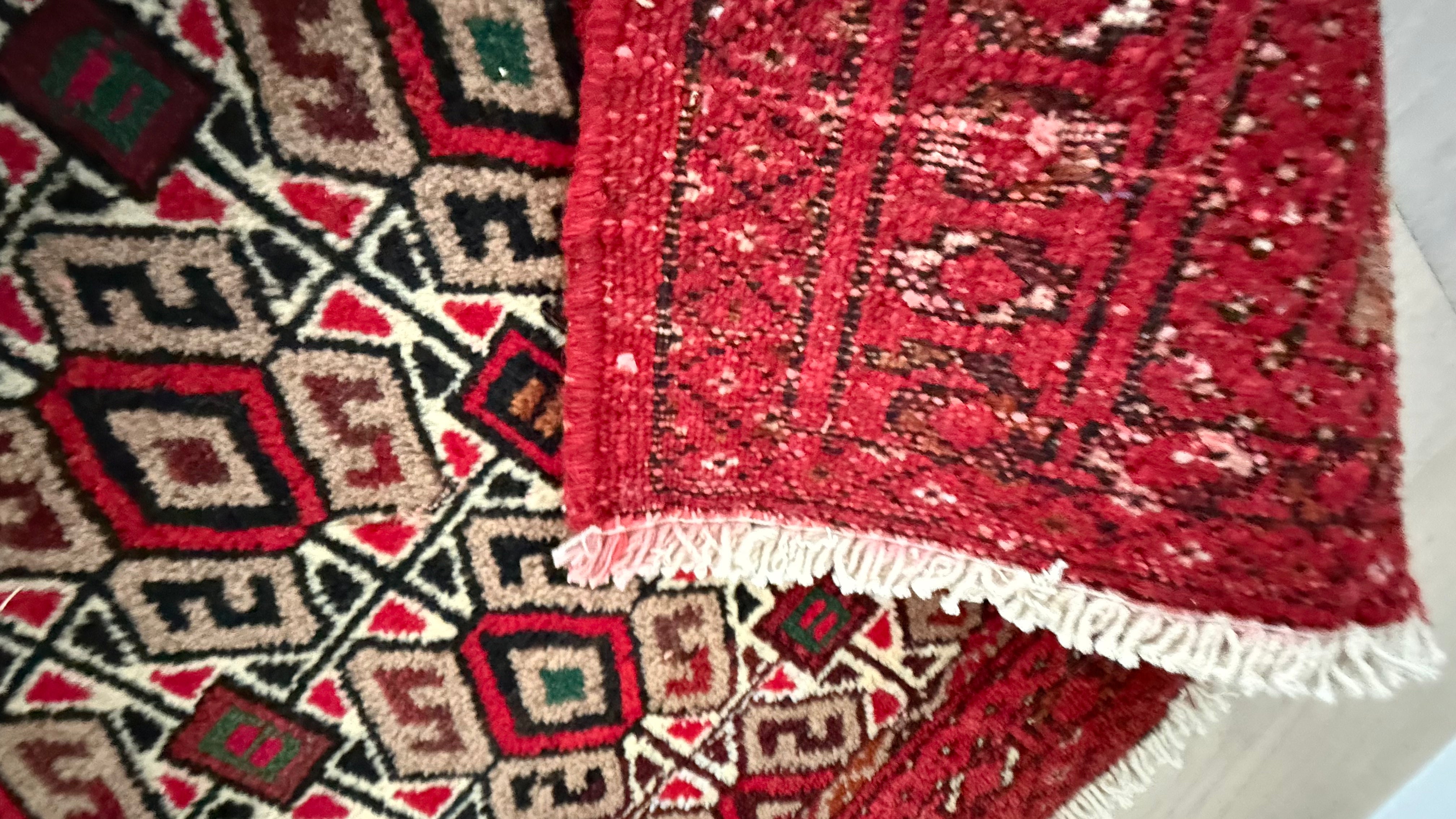 3' x 2’ Foot Authentic Vintage Persian Sistan Baluch Hand Knotted Wool Small Rug – BR2537