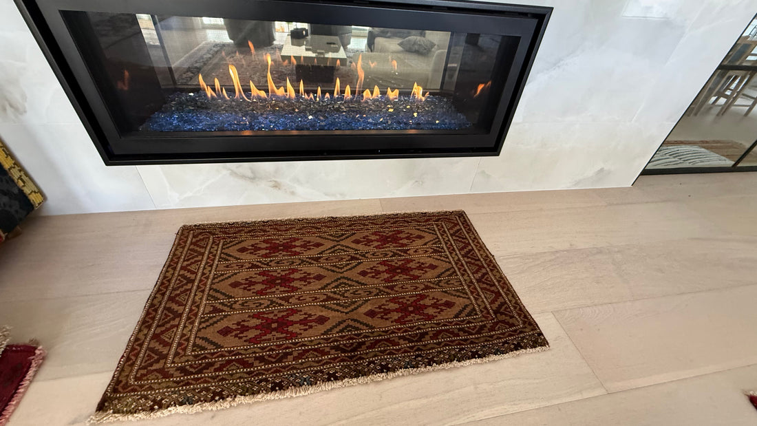 3' x 2’ Foot Authentic Vintage Persian Jambic Baluch Hand Knotted Wool Small Rug – BR2539