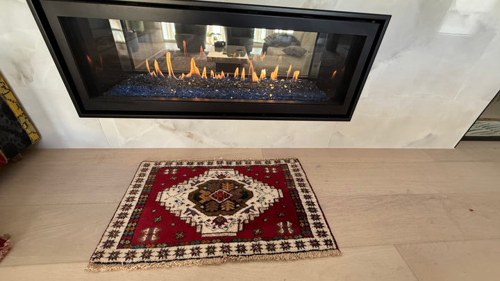 3' x 2’ Foot Authentic Vintage Persian Afshar Tribal Hand Knotted Wool Small Rug – BR2542