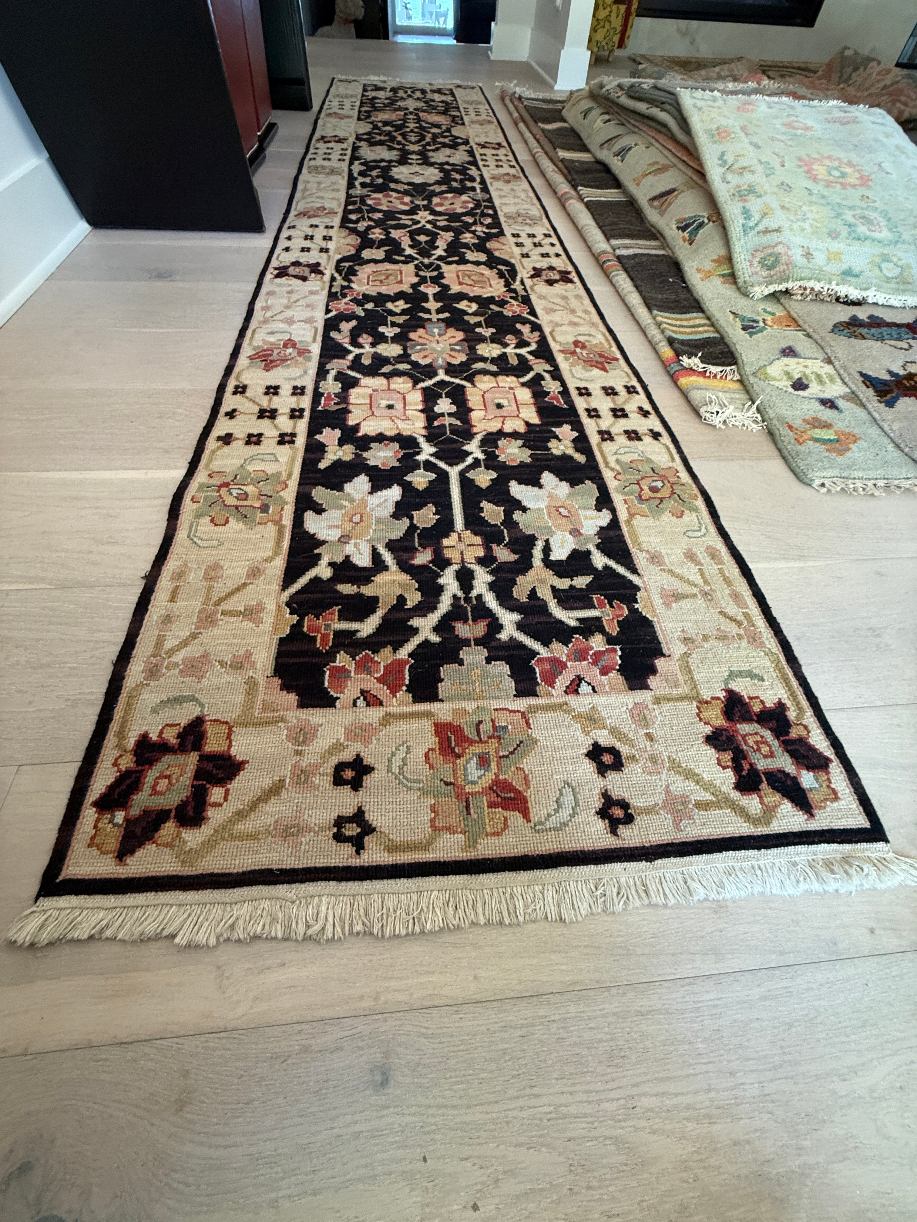 2 1/2' x 12' Authentic Nourmak Collection Hand Knotted Wool Runner - BR2680