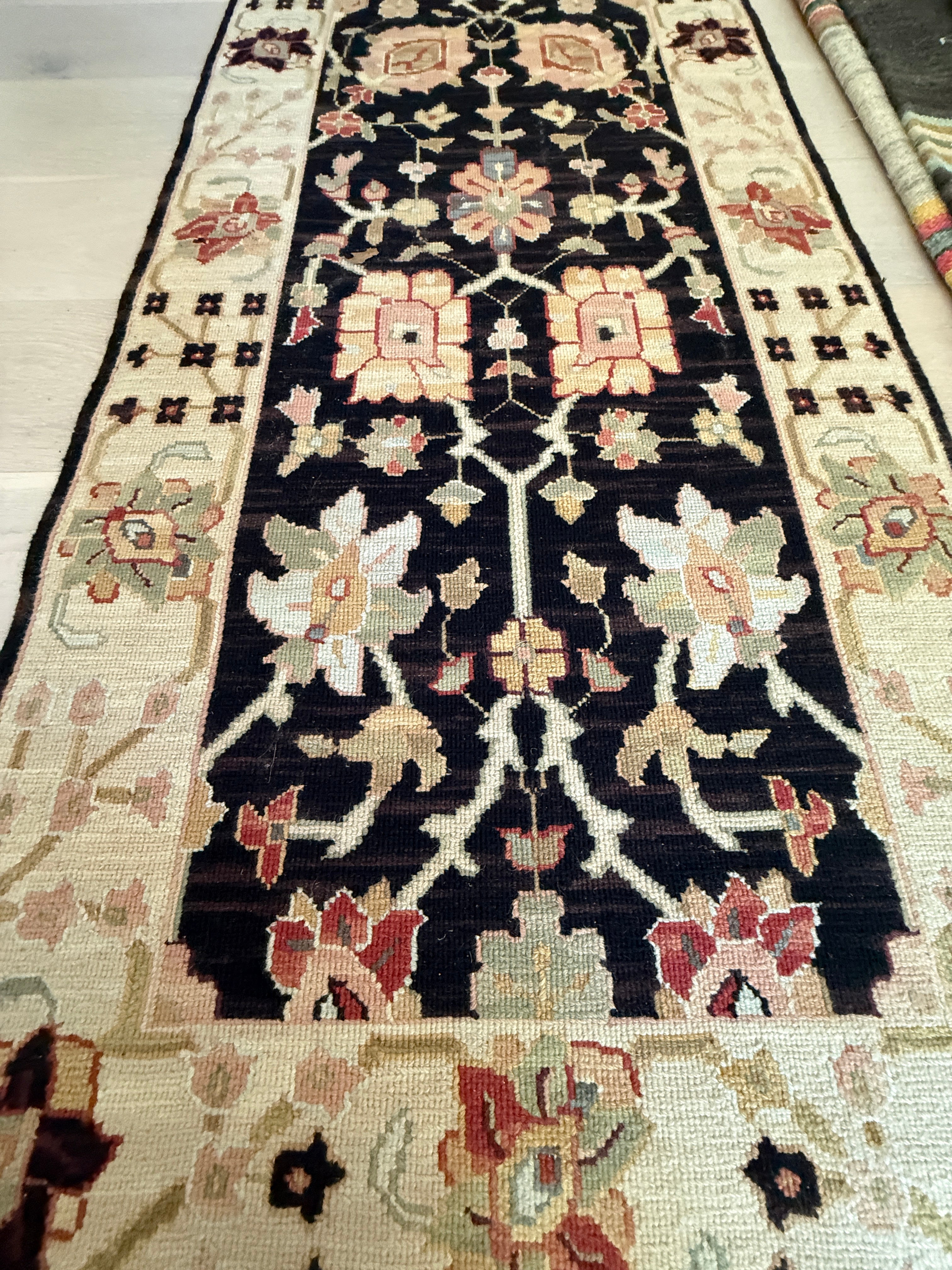 2 1/2' x 12' Authentic Nourmak Collection Hand Knotted Wool Runner - BR2680