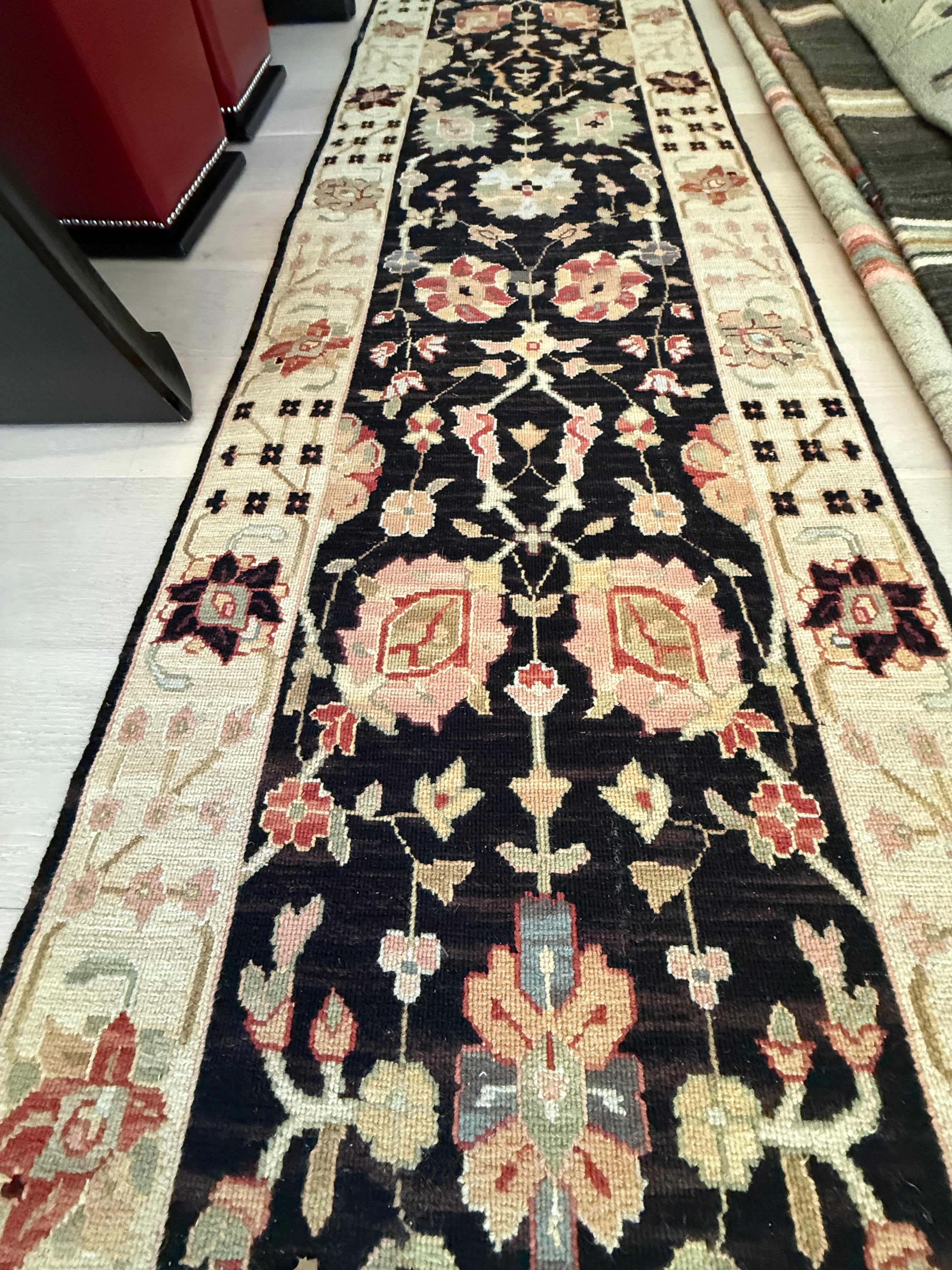 2 1/2' x 12' Authentic Nourmak Collection Hand Knotted Wool Runner - BR2680
