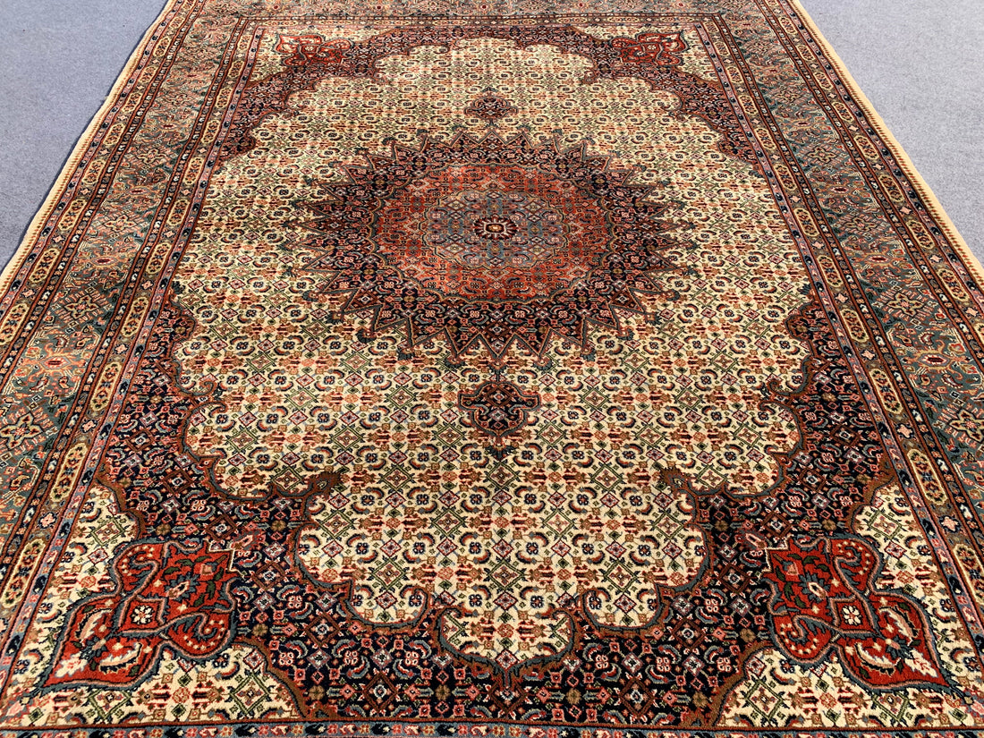 10' x 8' Ft. Authentic Vintage Tribal Yamoud Hand Knotted Fine Wool Area Rug - BR318