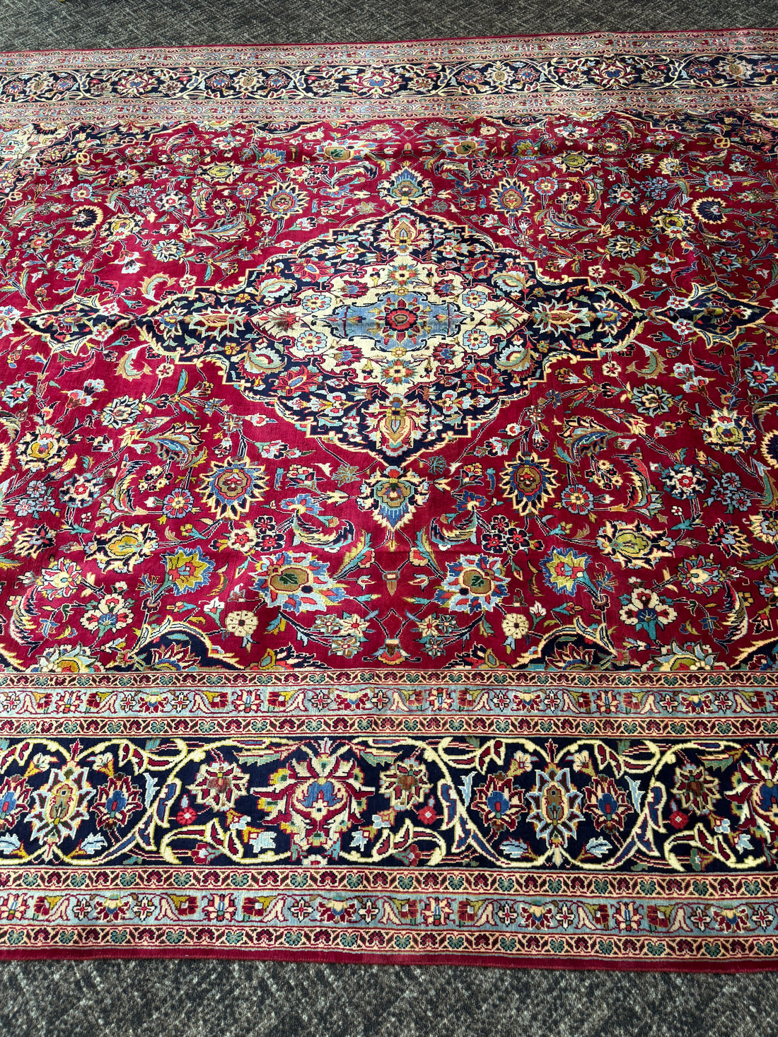 Rare 9 1/2' x 13' Ft. Authentic Vintage Persian Kashan Hand Knotted Wool Area Rug - BR3135