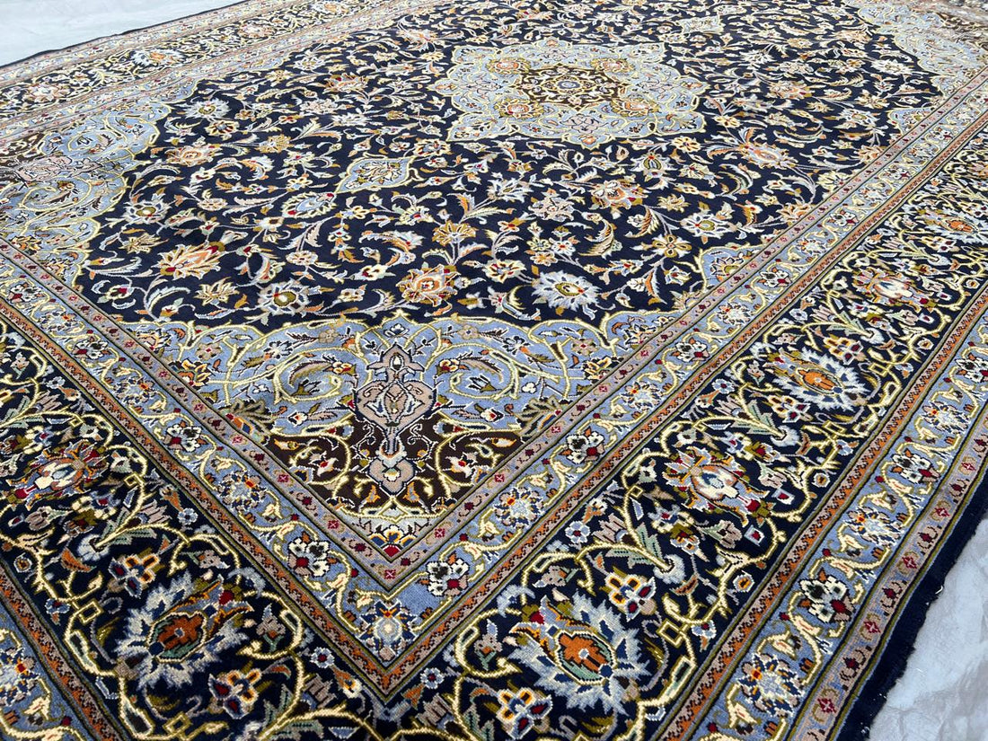 9' x 13' Authentic Vintage Persian Kashan Hand Knotted Wool Area Rug - BR437