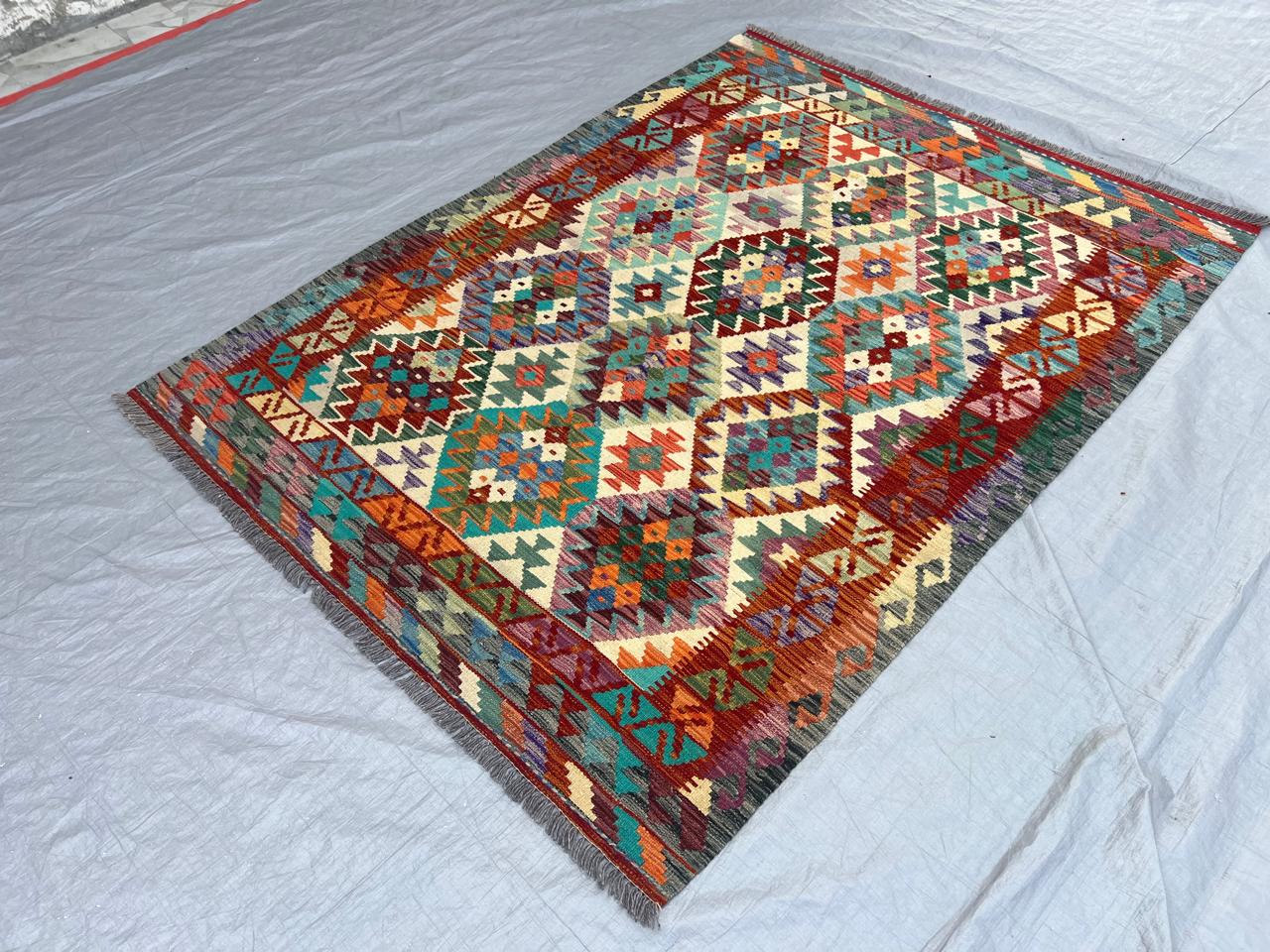 7' x 5'' Ft. Authentic Kilim Hand Knotted Wool Area Rug.-BR433