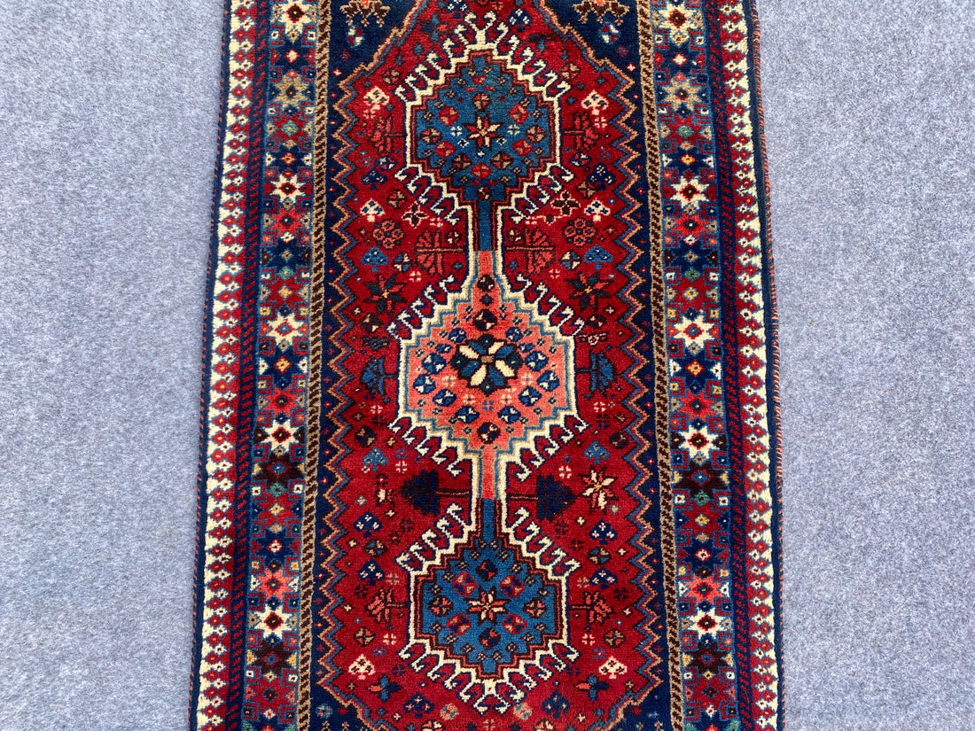 3.2' x 1.9' Ft. Authentic Persian Qashqai Hand Knotted Finest Wool Small Area Rug BR993